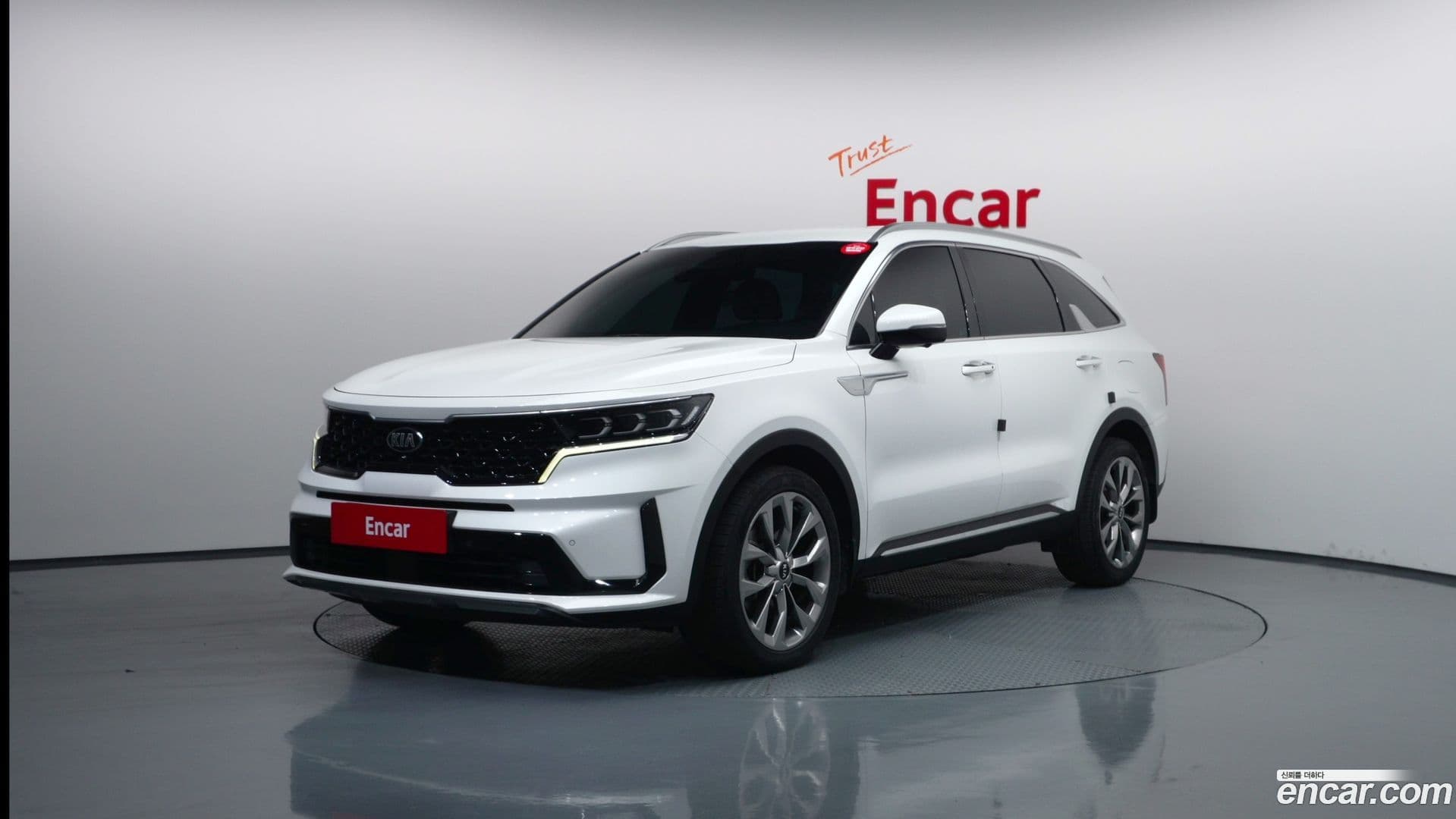 Main__Slider__Photo:Sorento Kia 2020.11-0