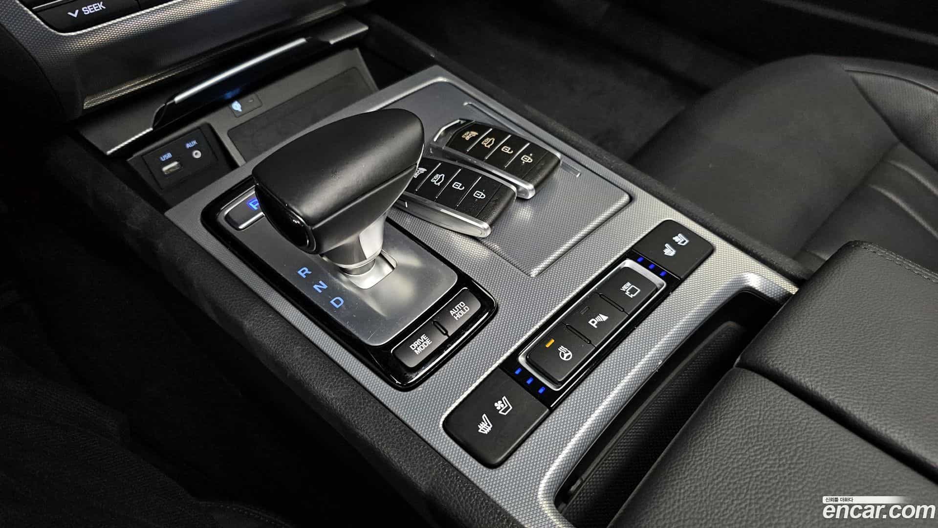 G80 Genesis 2017.10-INNER-009