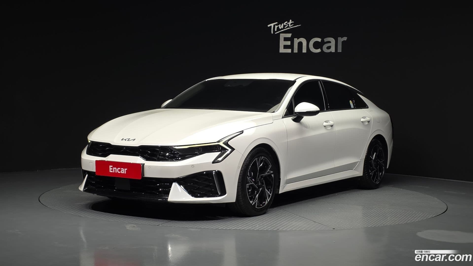 Main__Slider__Photo:K5 Kia 2024.3-0