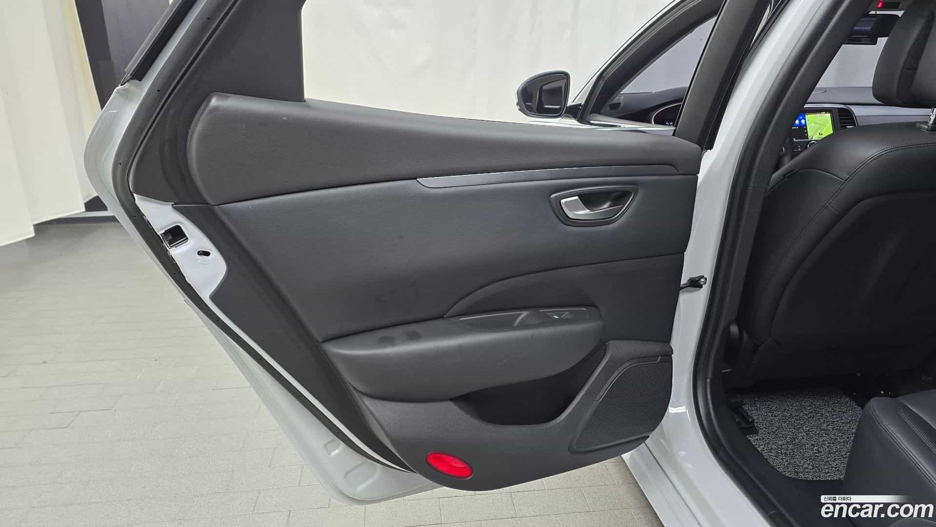 SM6 Renault Korea 2022.0-INNER-035