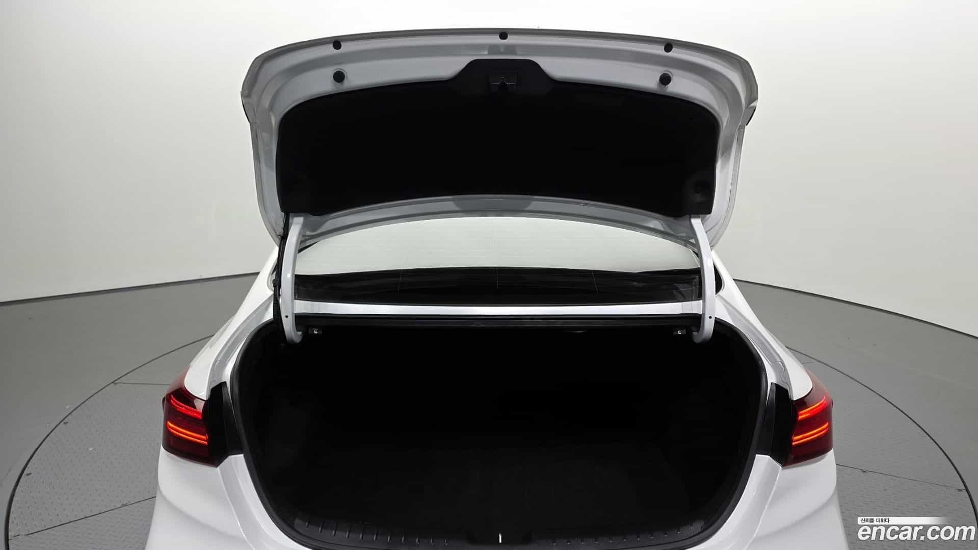 K3 Kia 2021.4-OPTION-024