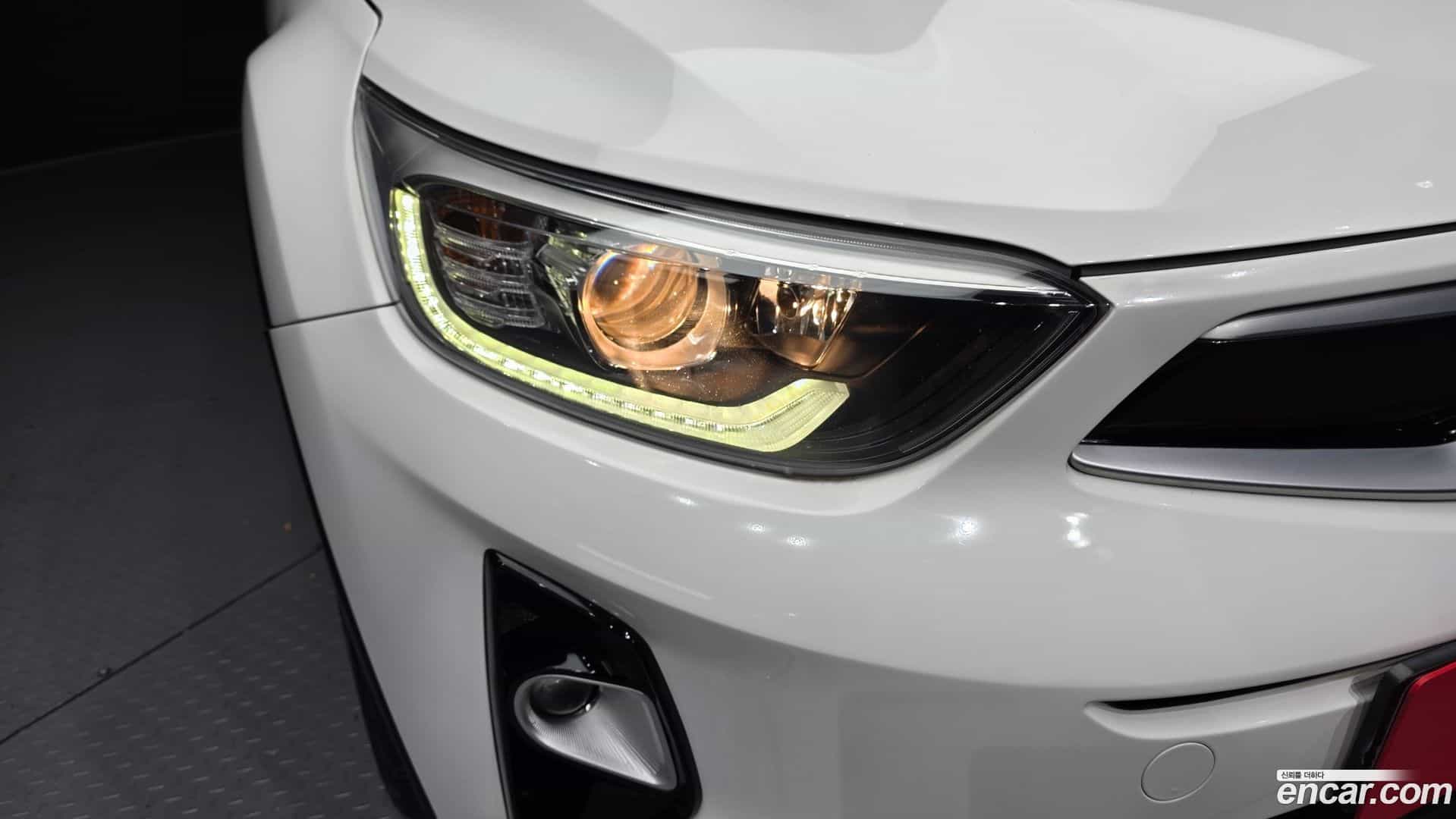 Stonic Kia 2018.0-OUTER-032