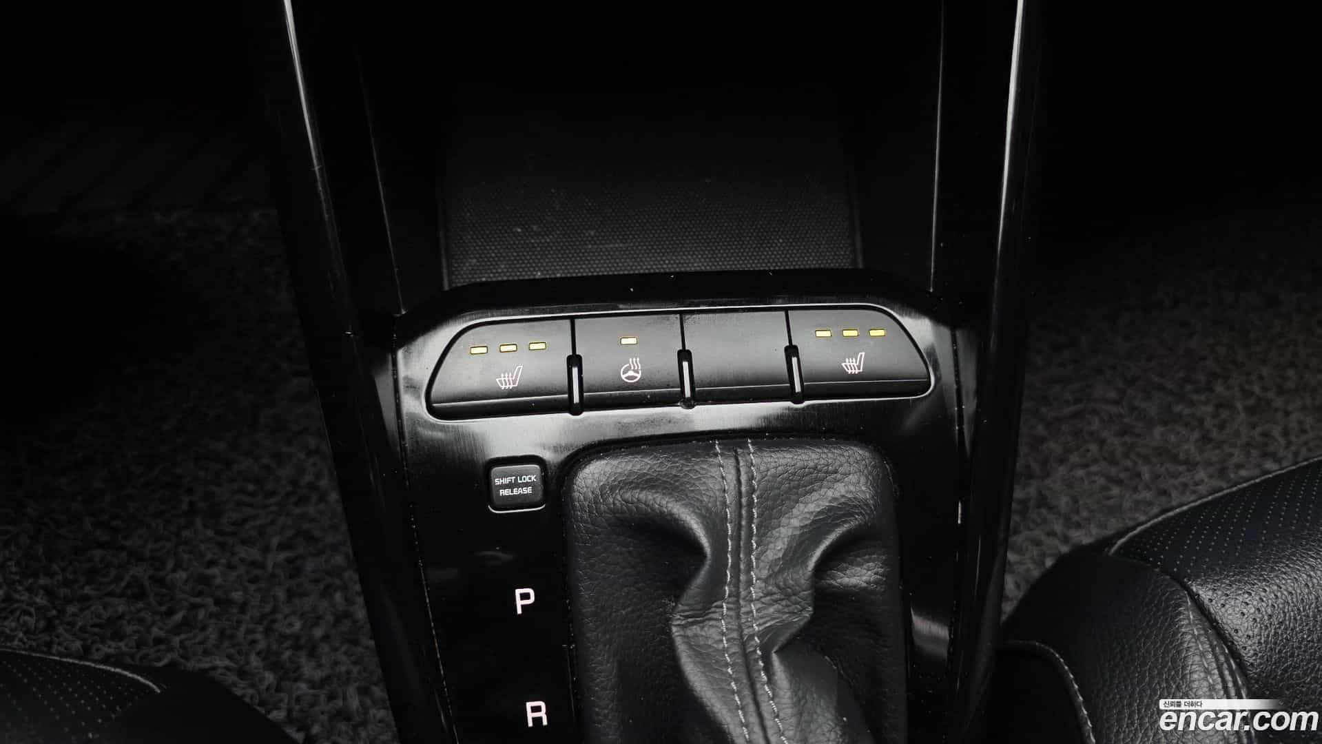 Stonic Kia 2018.0-OPTION-043