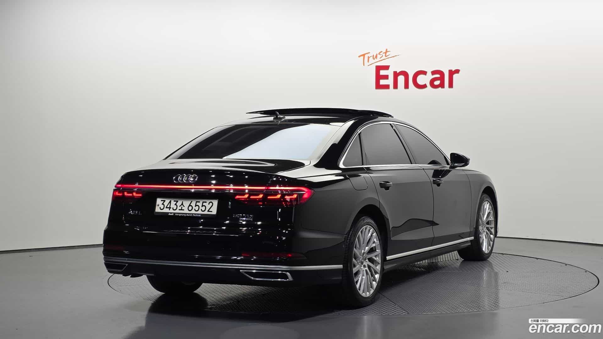 A8 Audi 2020.10-OUTER-002