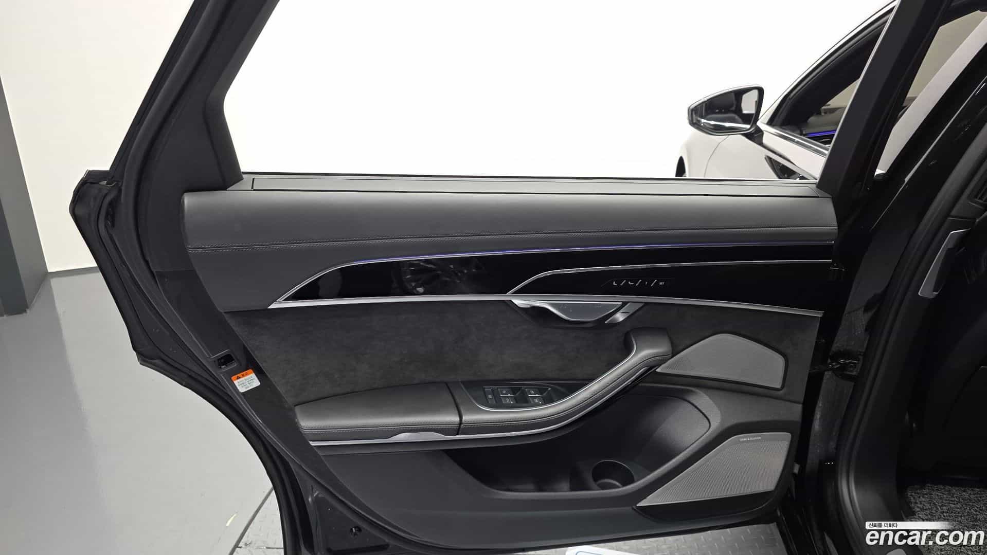 A8 Audi 2020.10-INNER-035