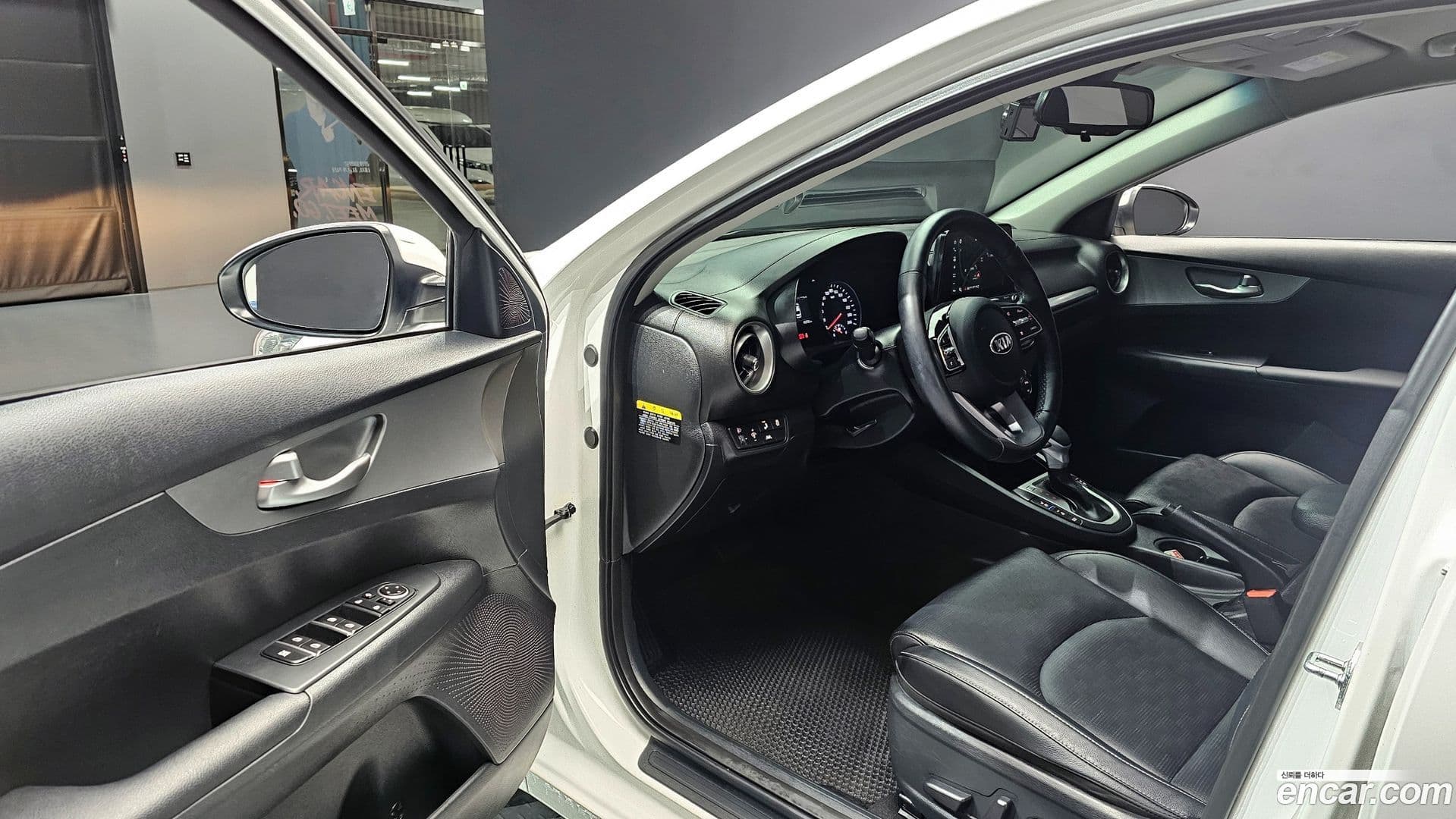 Main__Slider__Photo:K3 Kia 2020.5-9