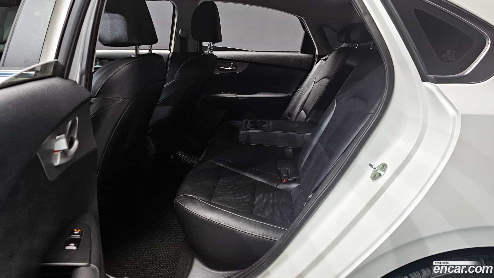 K3 Kia 2020.5-OPTION-016