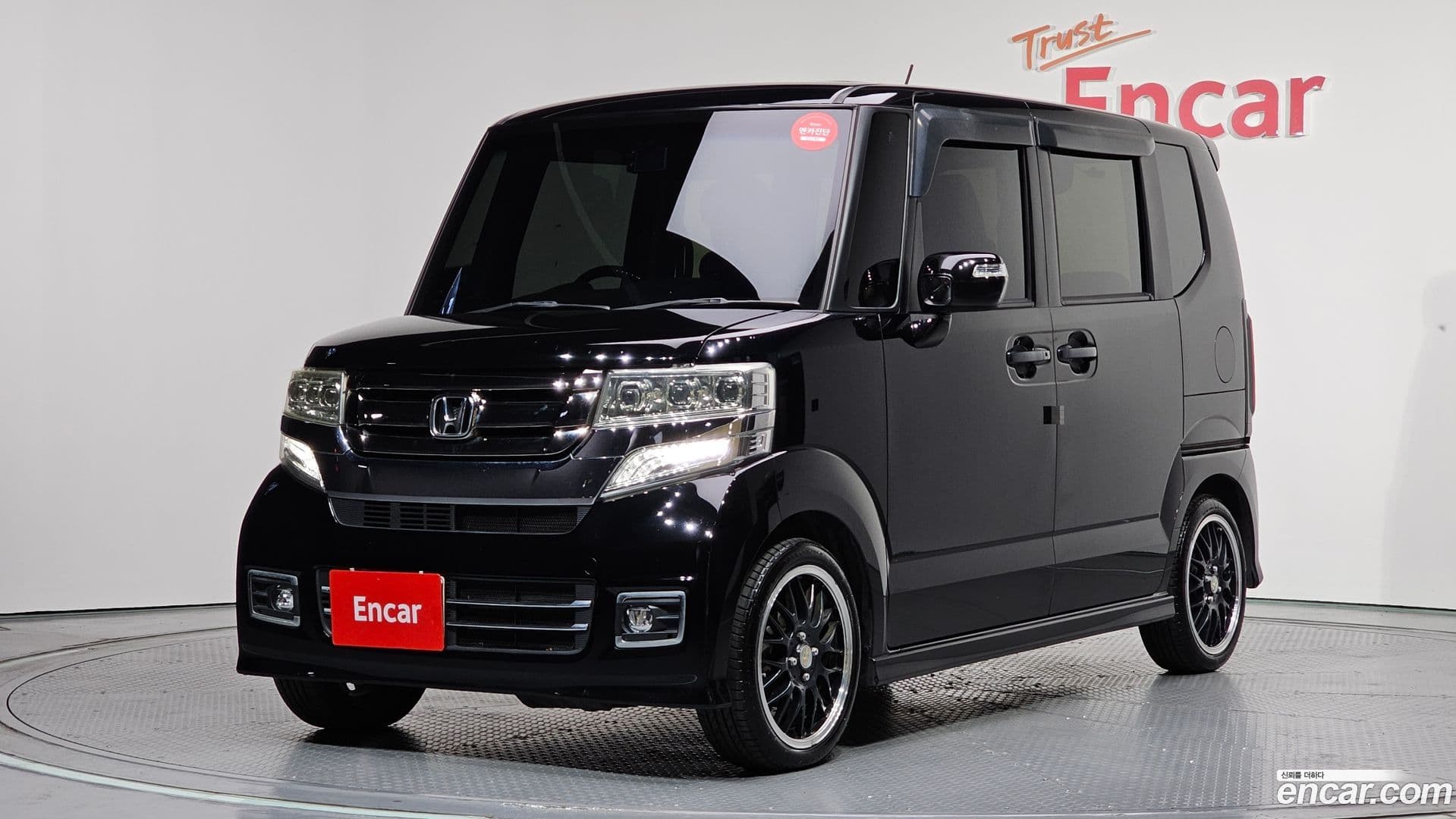 Main__Slider__Photo:N-BOX Honda 2017.8-0