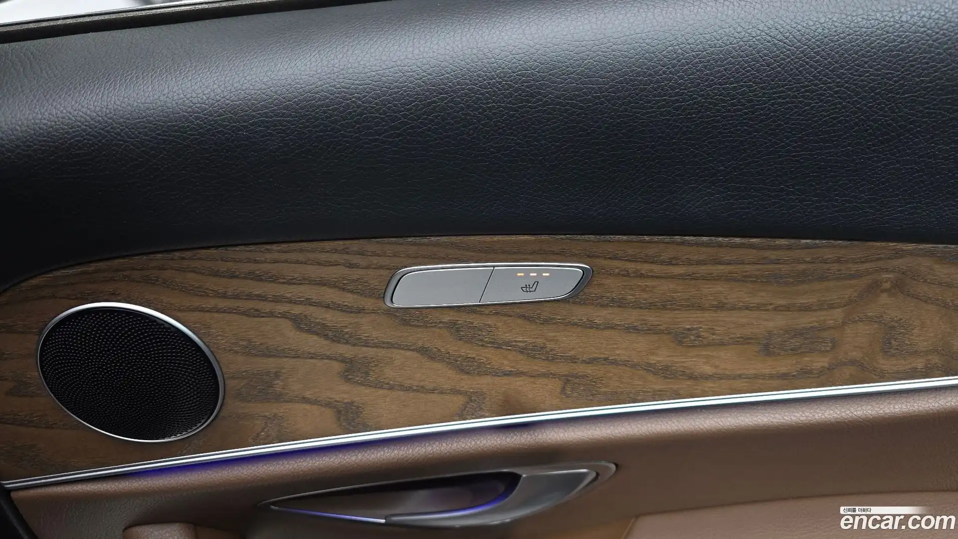 E-Class Mercedes-Benz 2017.9-OPTION-022