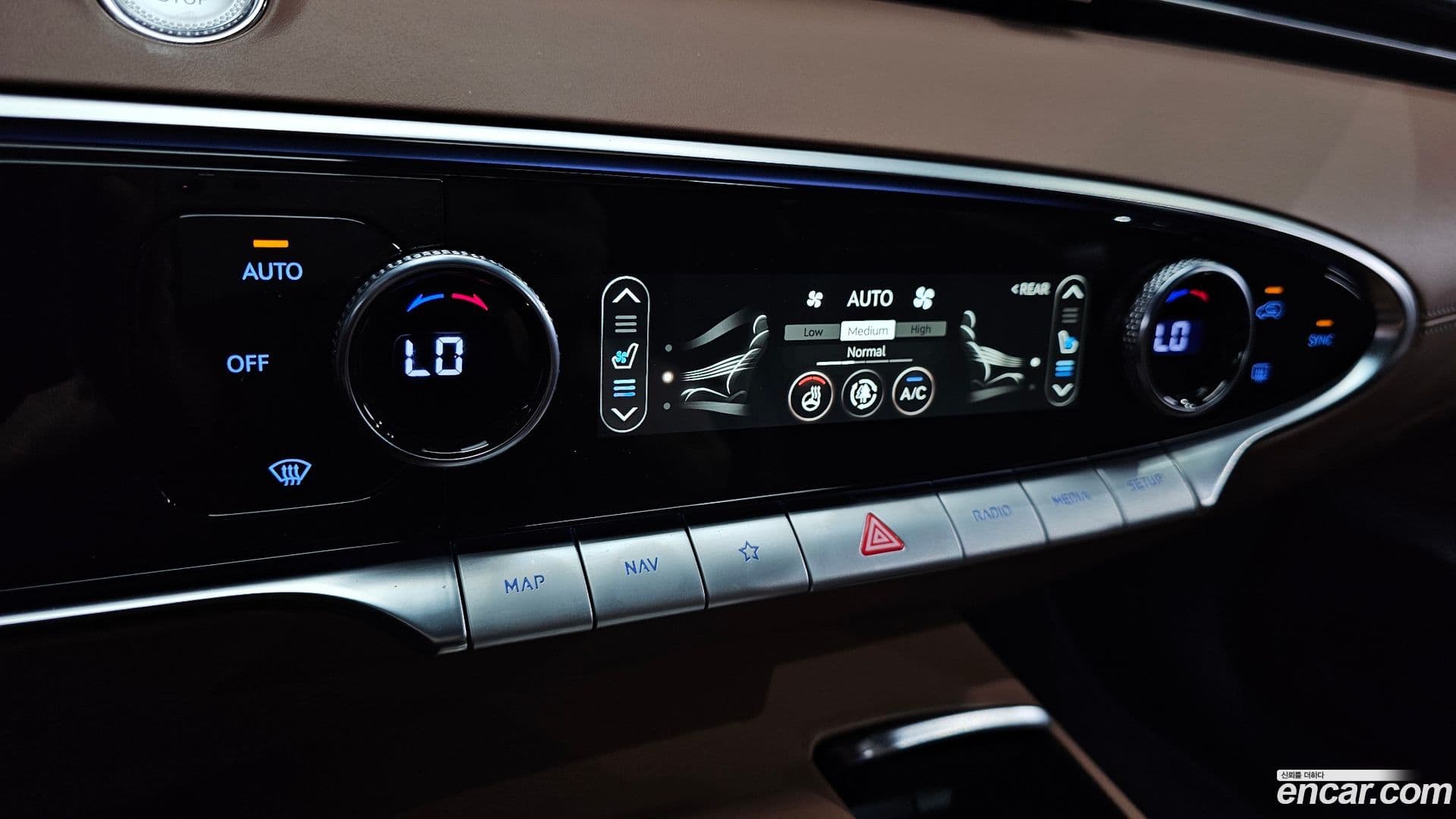 Main__Slider__Photo:GV70 Genesis 2022.11-28
