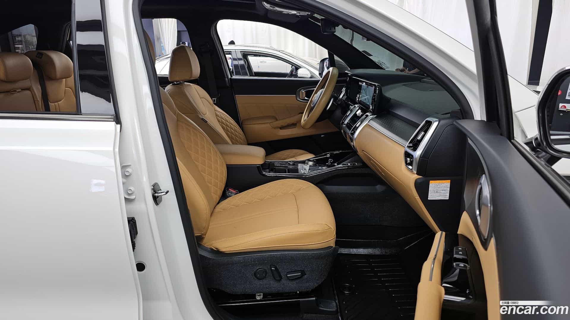 Sorento Kia 2022.0-OPTION-015