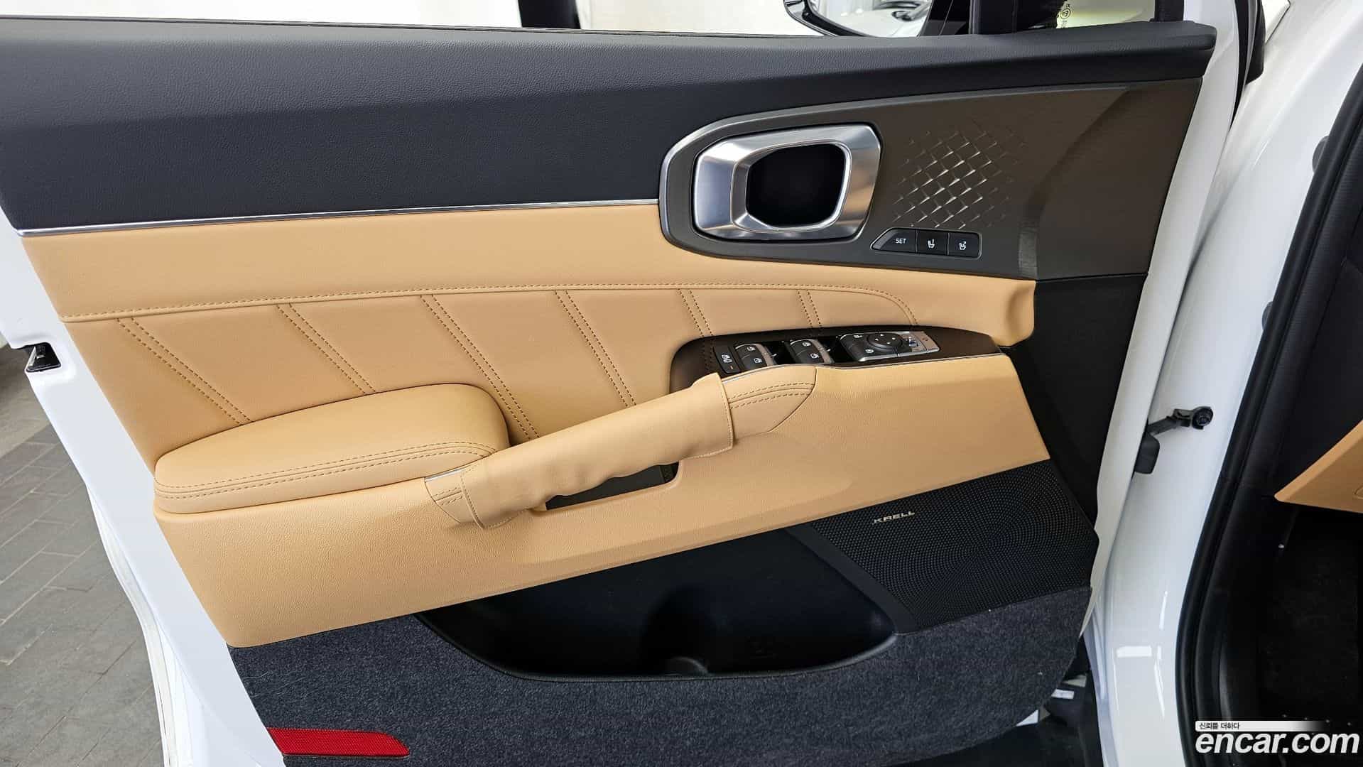 Sorento Kia 2022.0-INNER-034