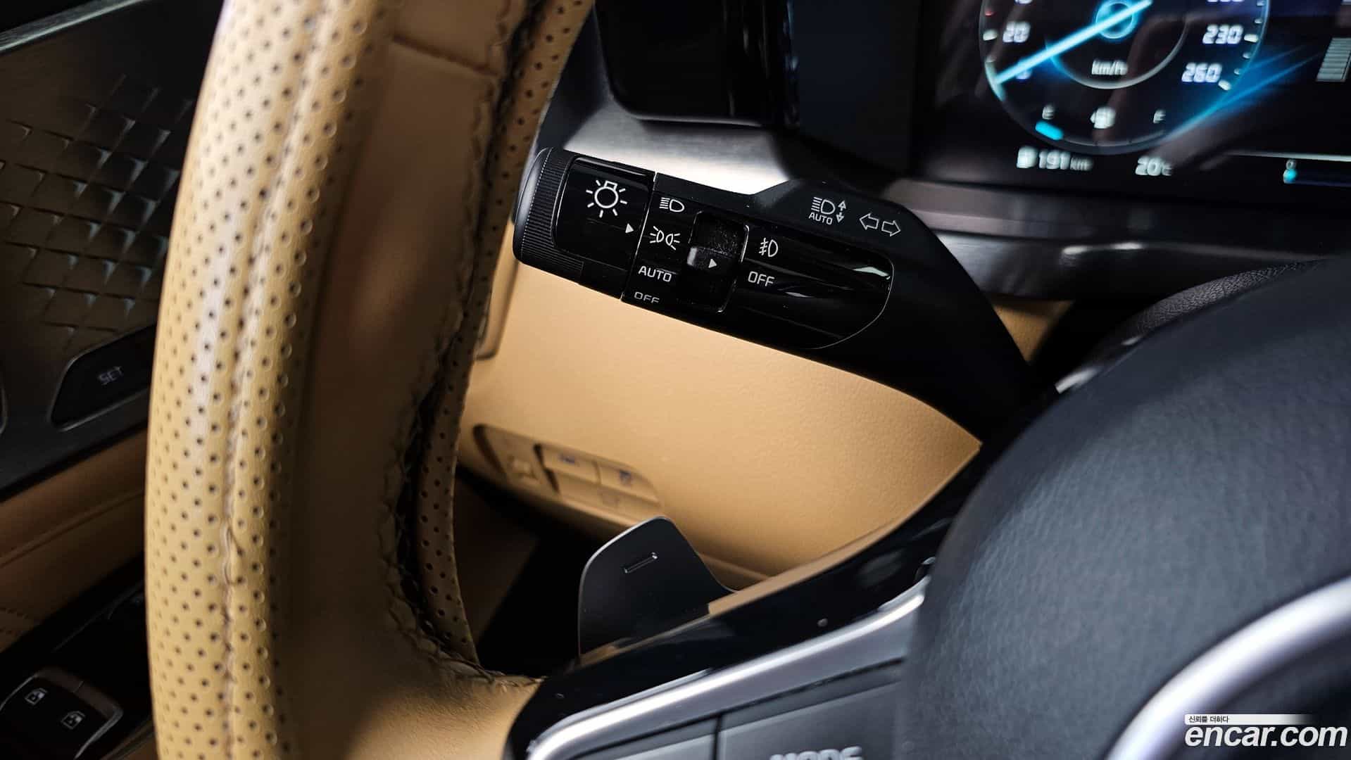 Sorento Kia 2022.0-OPTION-048