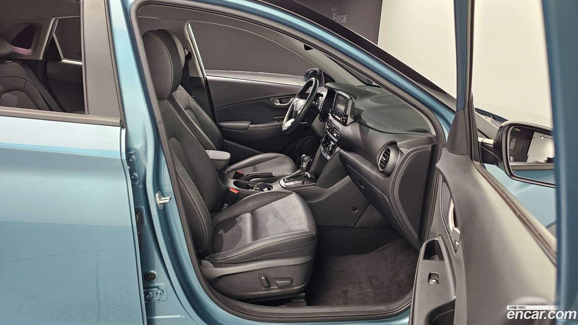Main__Slider__Photo:Kona Hyundai 2017.8-25