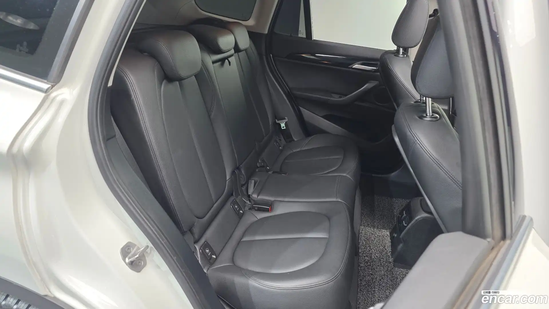 X1 BMW 2017.6-OPTION-015