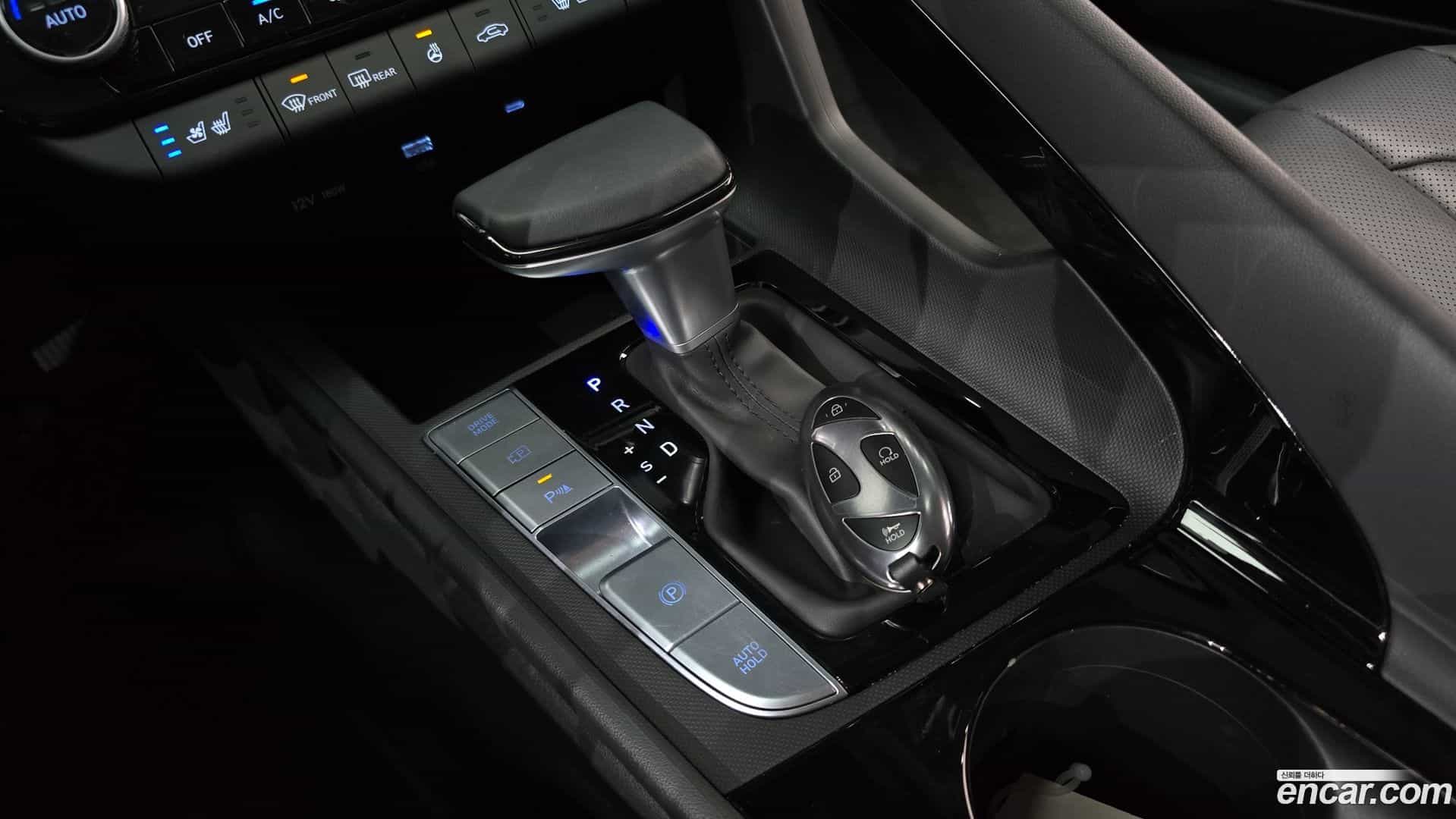 AVANTE Hyundai 2024.10-INNER-009
