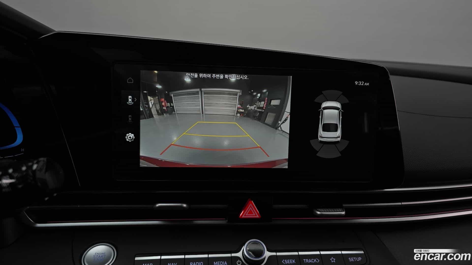 AVANTE Hyundai 2024.10-OPTION-018