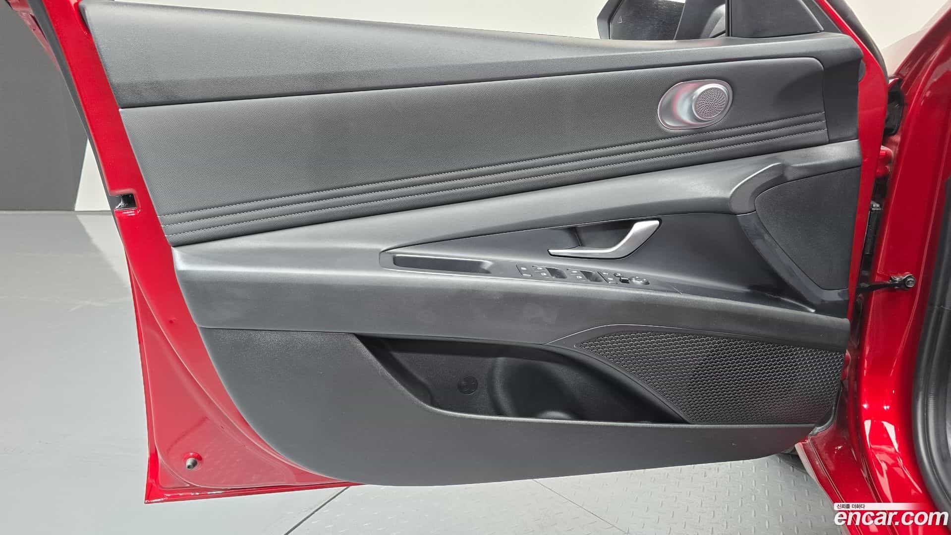 AVANTE Hyundai 2024.10-INNER-034