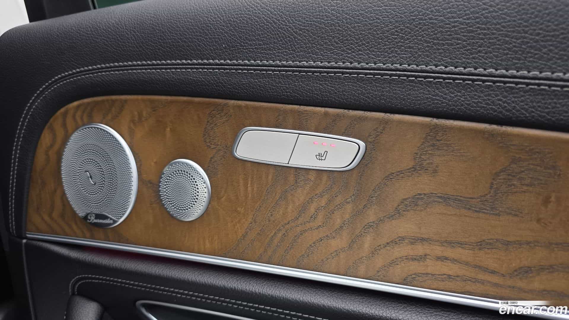 E-Class Mercedes-Benz 2018.7-OPTION-020