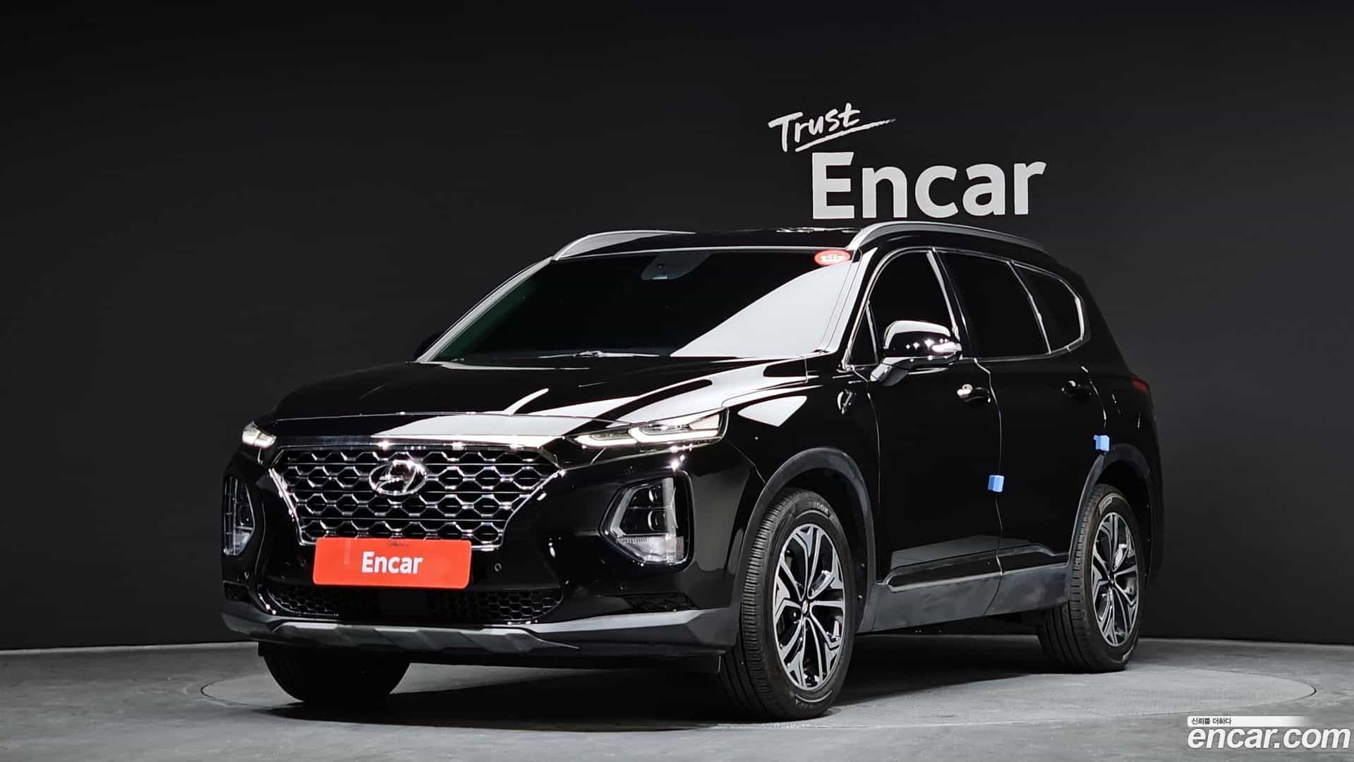 Santafe Hyundai 2018.2-OUTER-001