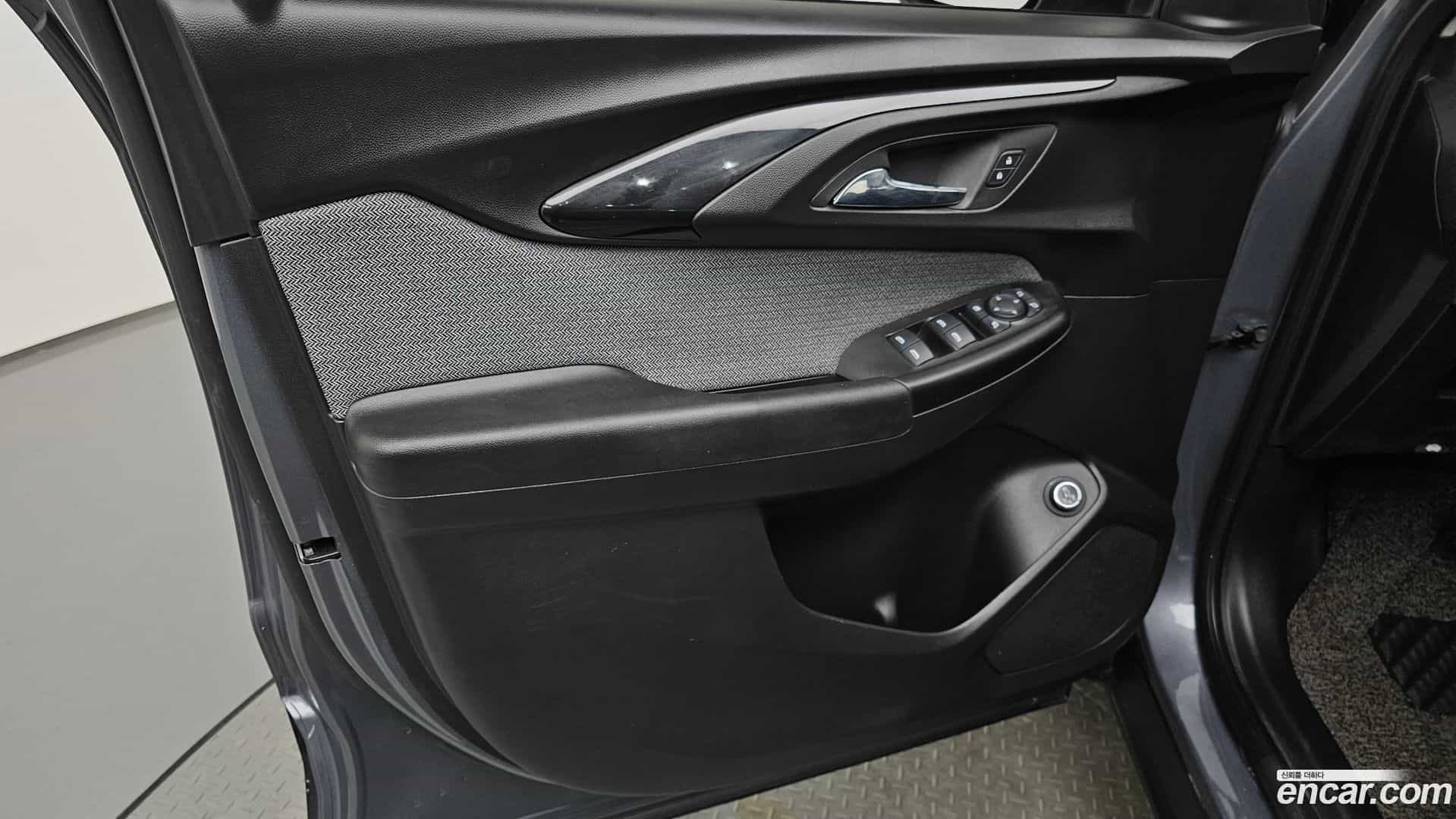 Trailblazer Chevrolet 2021.2-INNER-034