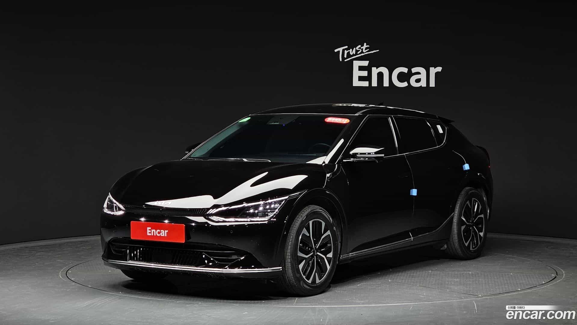 EV6 Kia 2023.2-THUMBNAIL-011