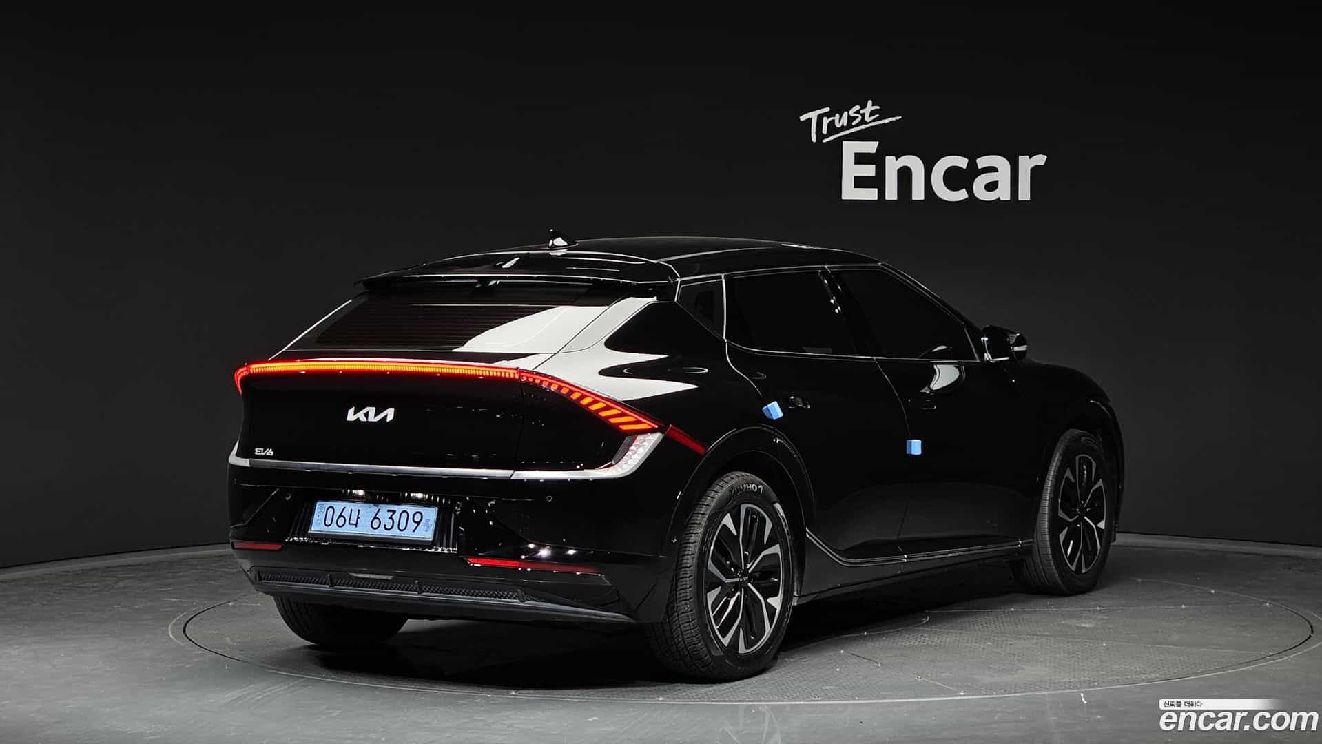 EV6 Kia 2023.2-OUTER-002