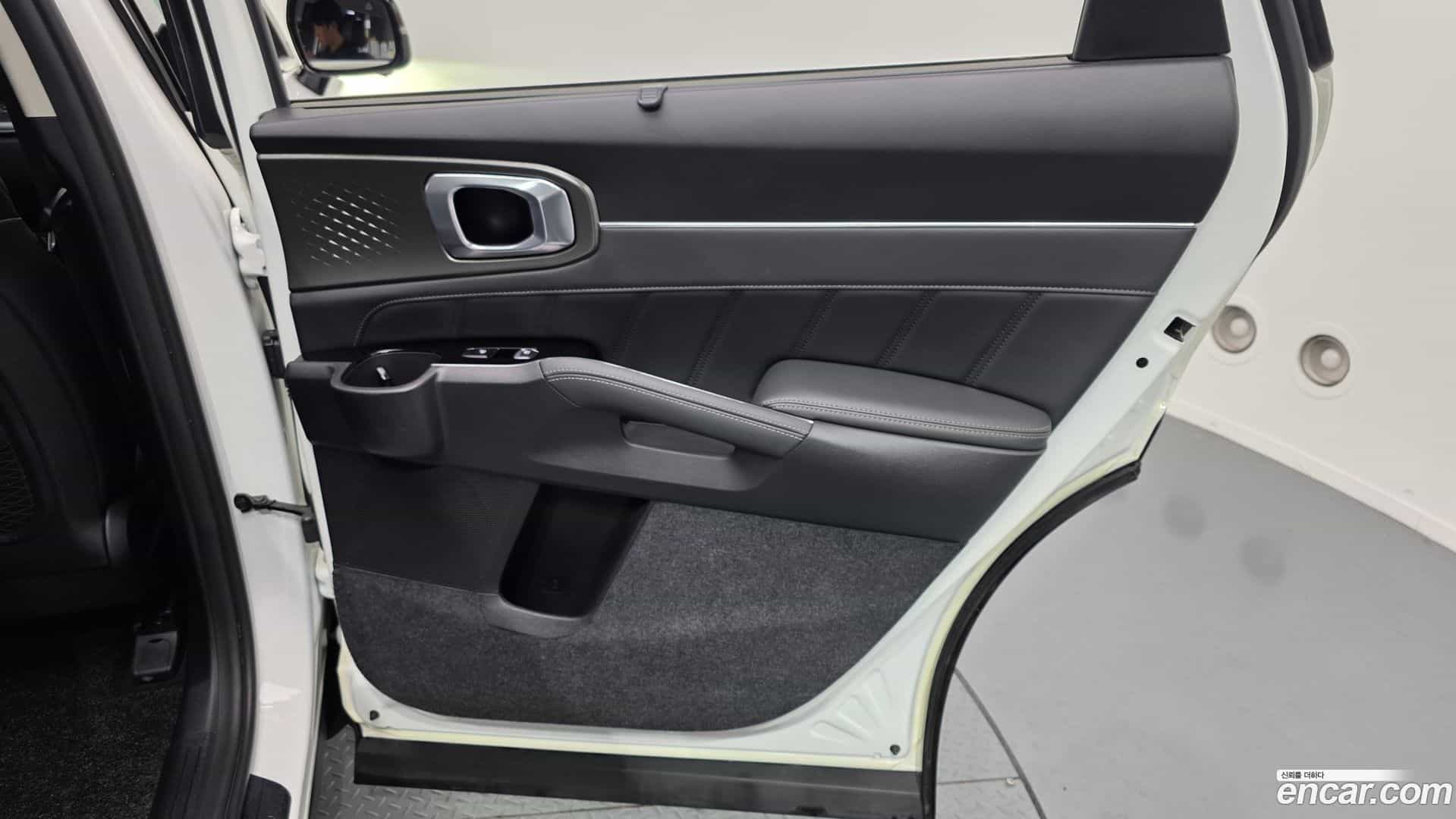 Sorento Kia 2020.6-INNER-035