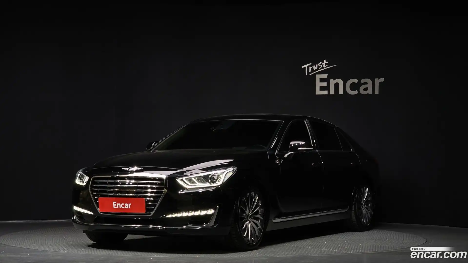 EQ900 Genesis 2016.7-OUTER-001