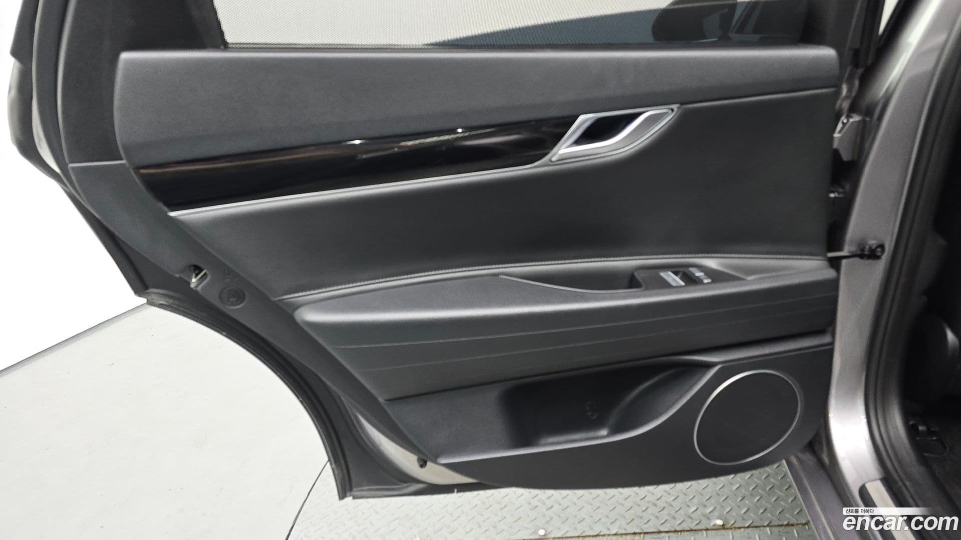 Main__Slider__Photo:G80 Genesis 2021.11-24