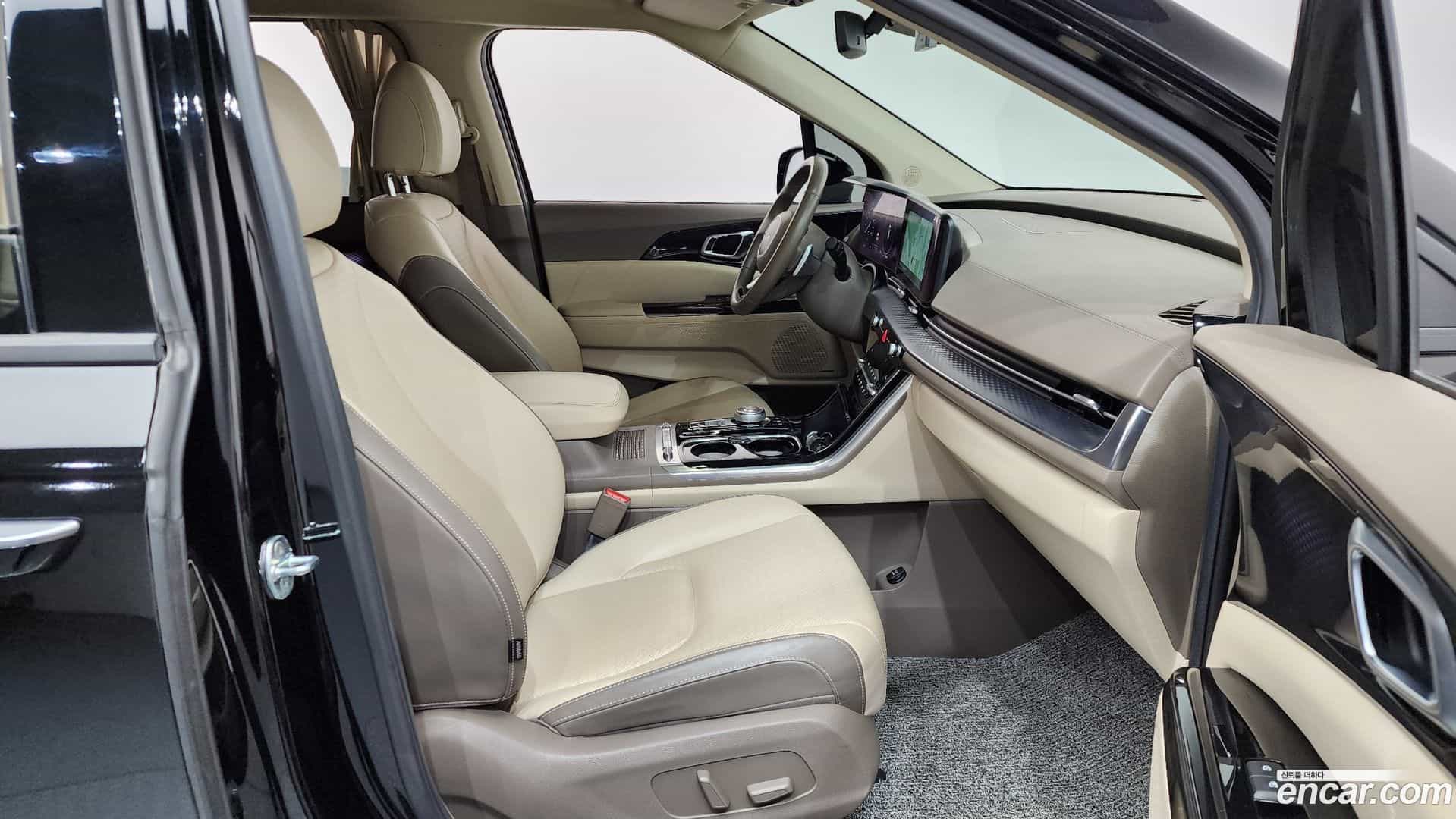 Canival Kia 2022.6-OPTION-015