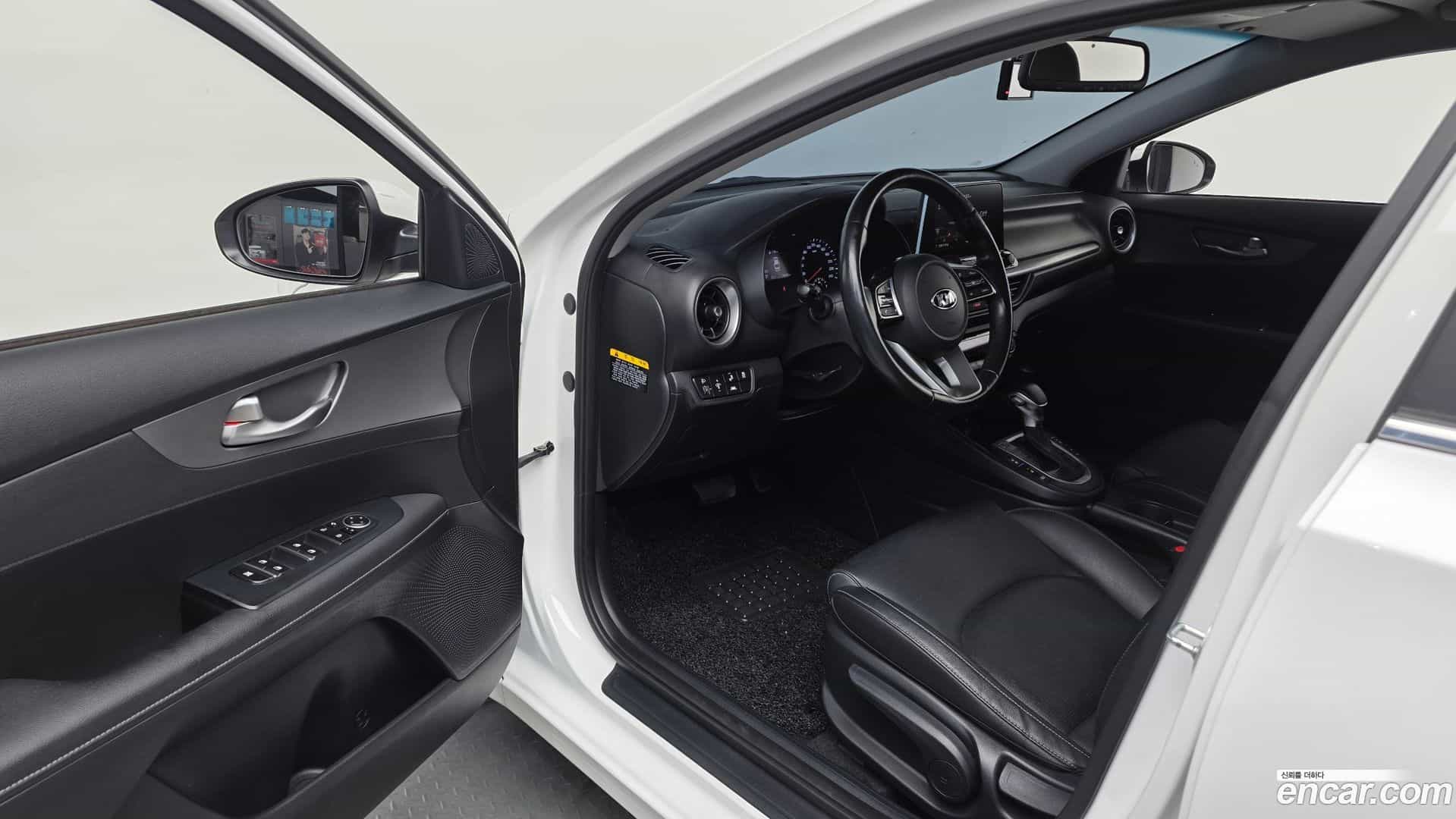 K3 Kia 2019.4-INNER-010