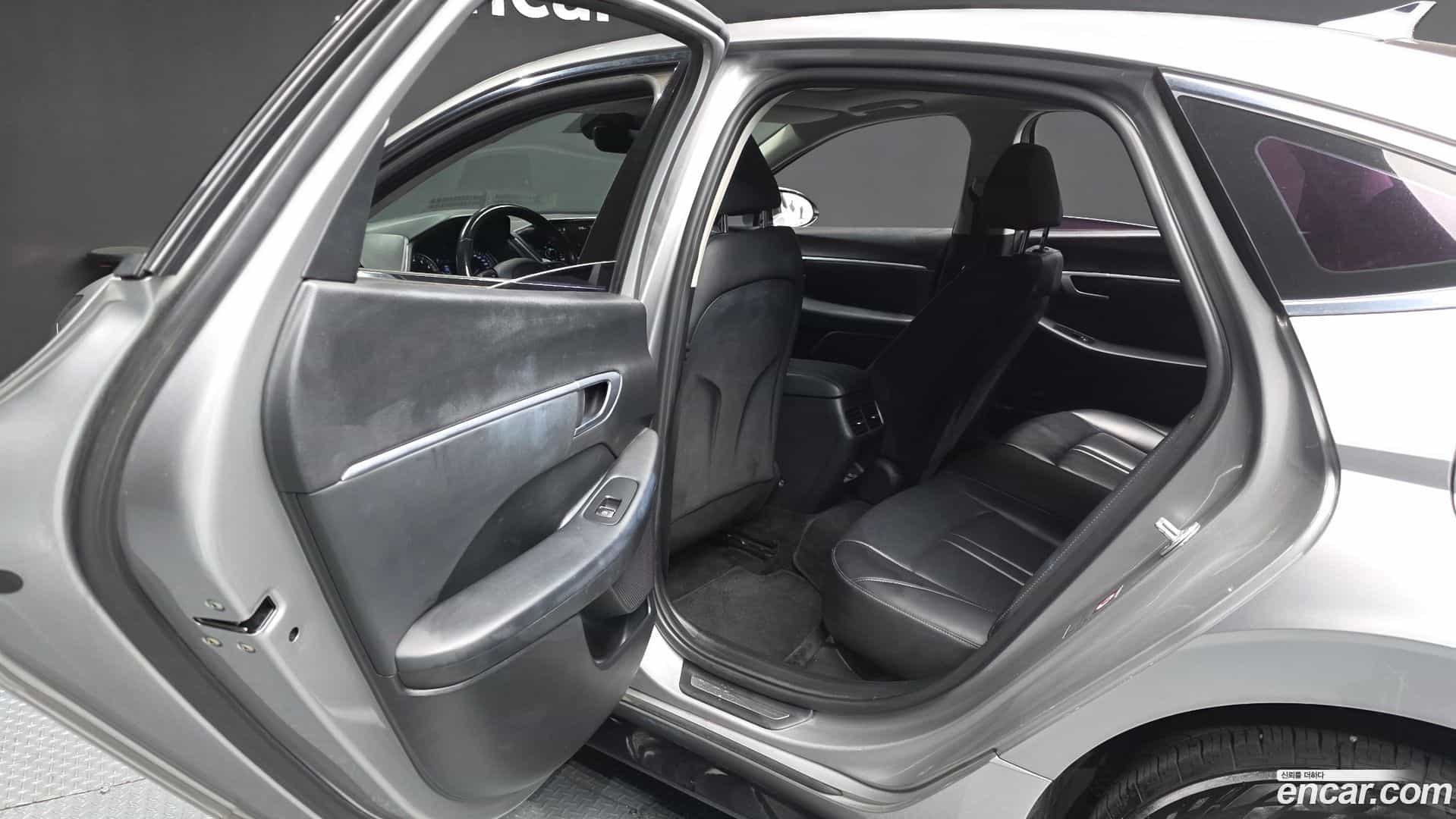 Sonata Hyundai 2019.11-INNER-036
