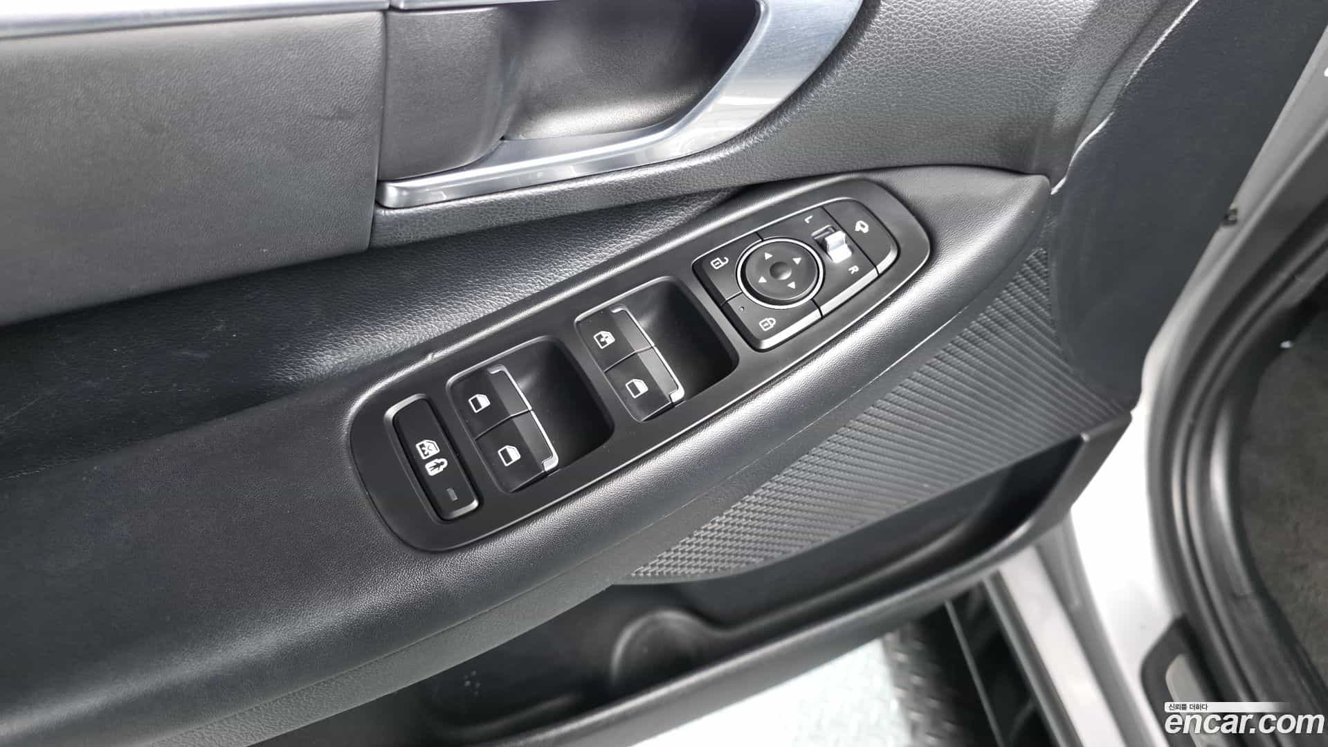 Sonata Hyundai 2019.11-OPTION-044