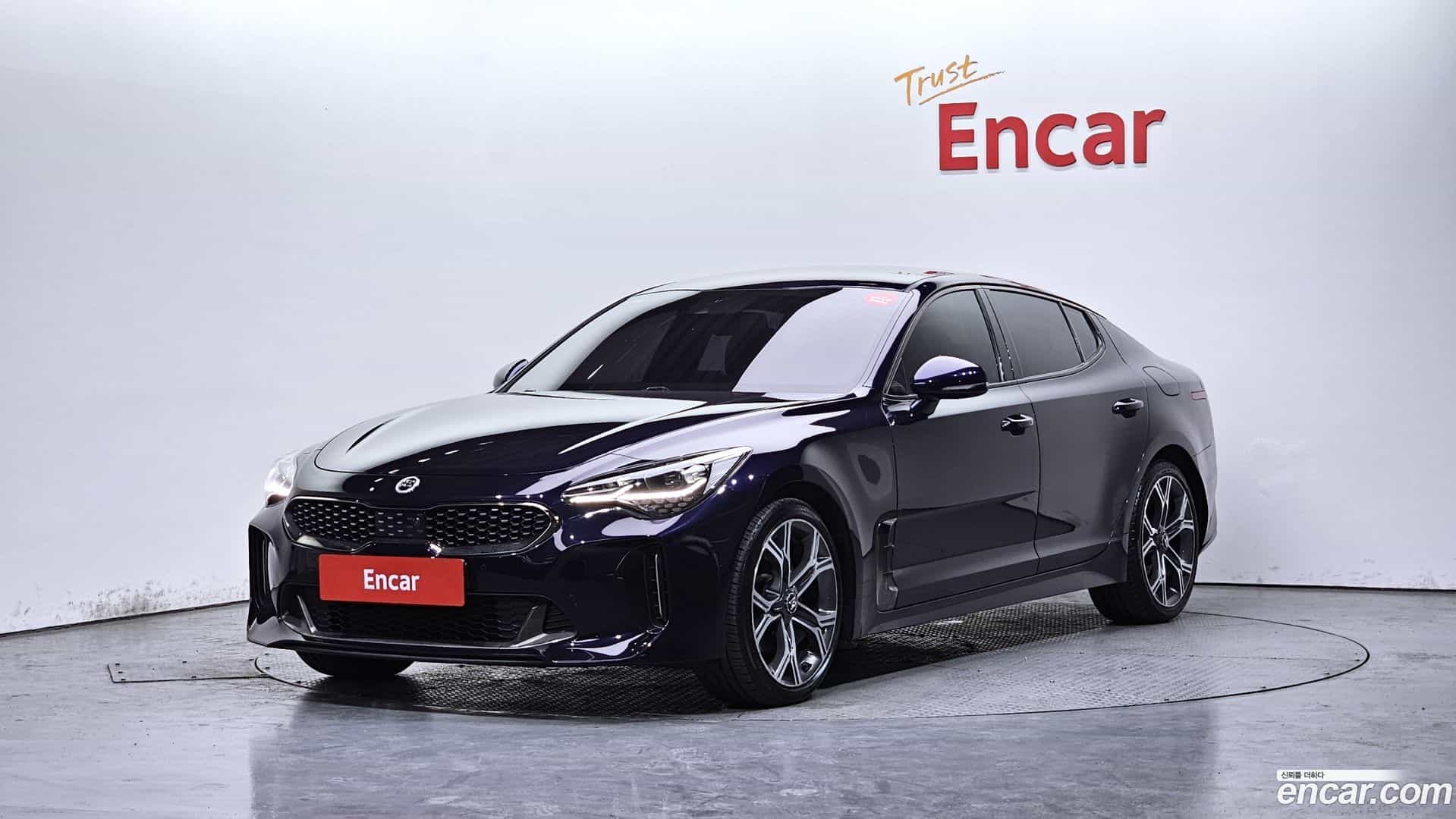 Stinger Kia 2017.10-OUTER-001