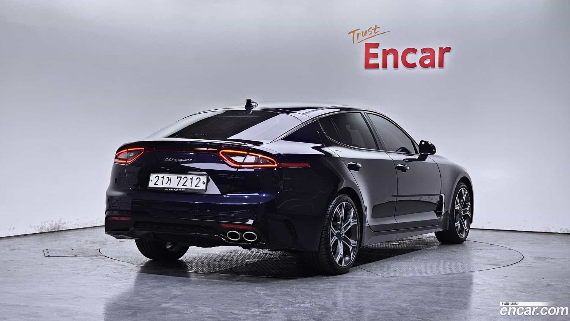 Stinger Kia 2017.10-OUTER-002