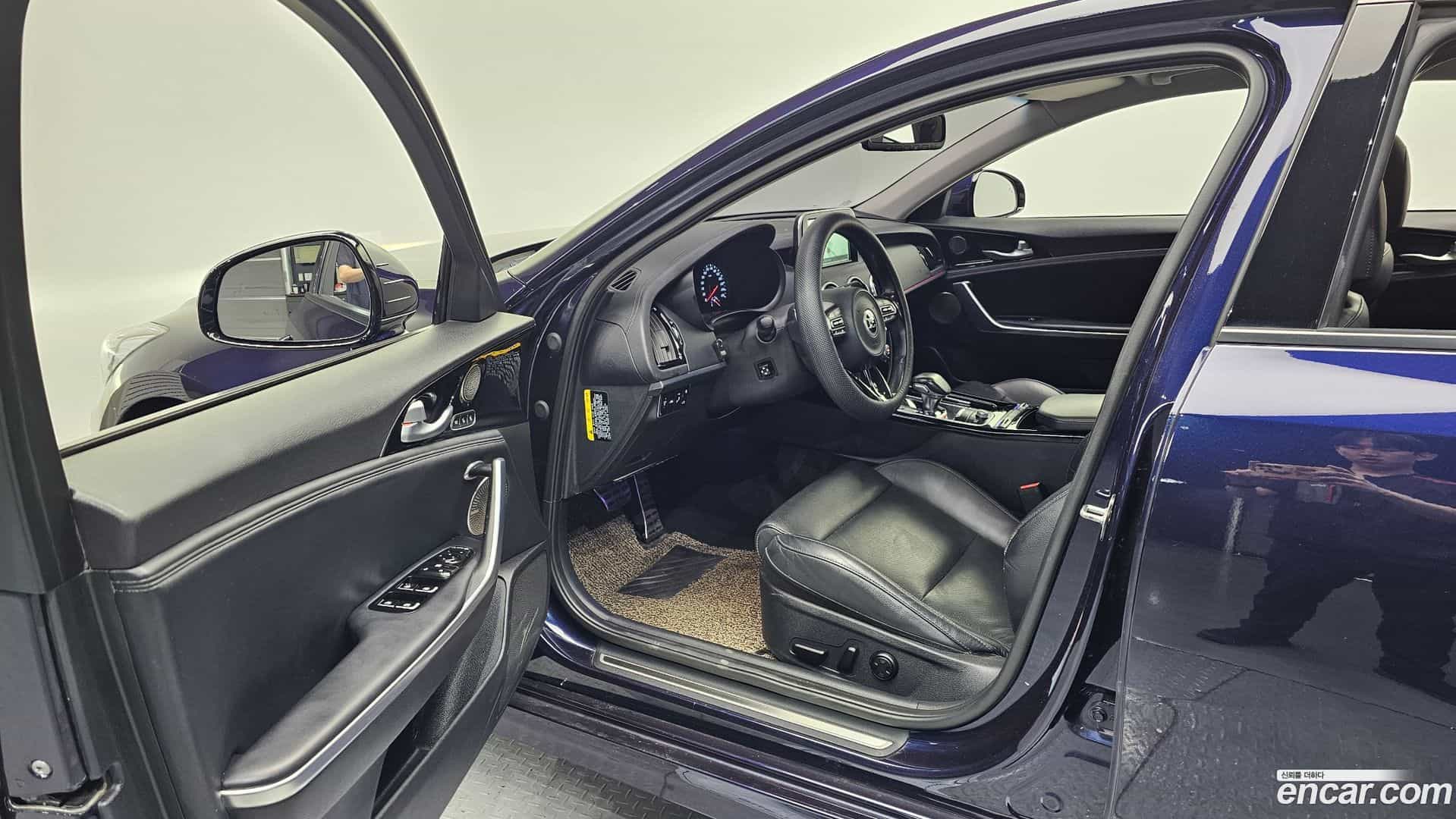 Stinger Kia 2017.10-INNER-010
