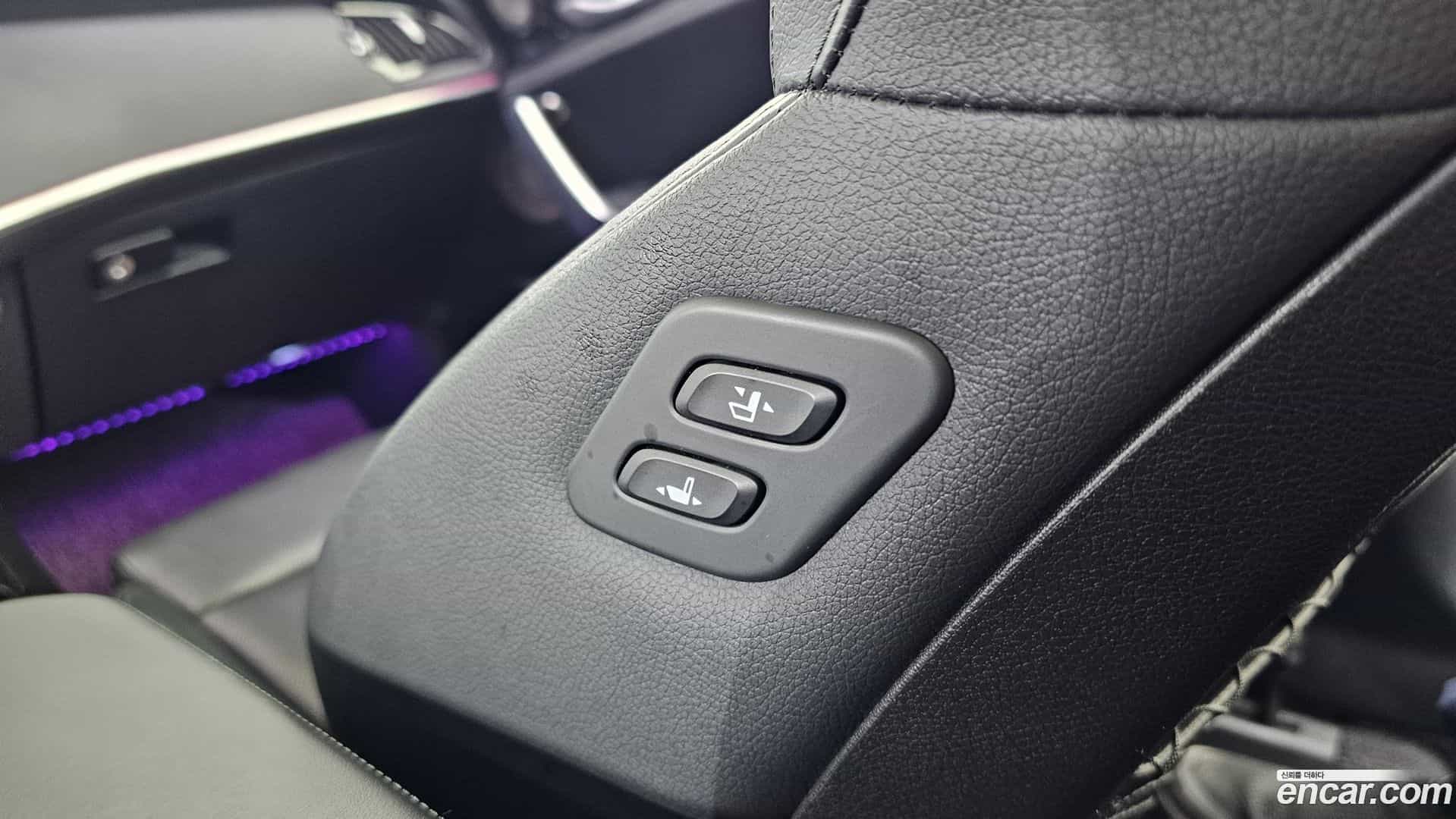 Stinger Kia 2017.10-OPTION-045