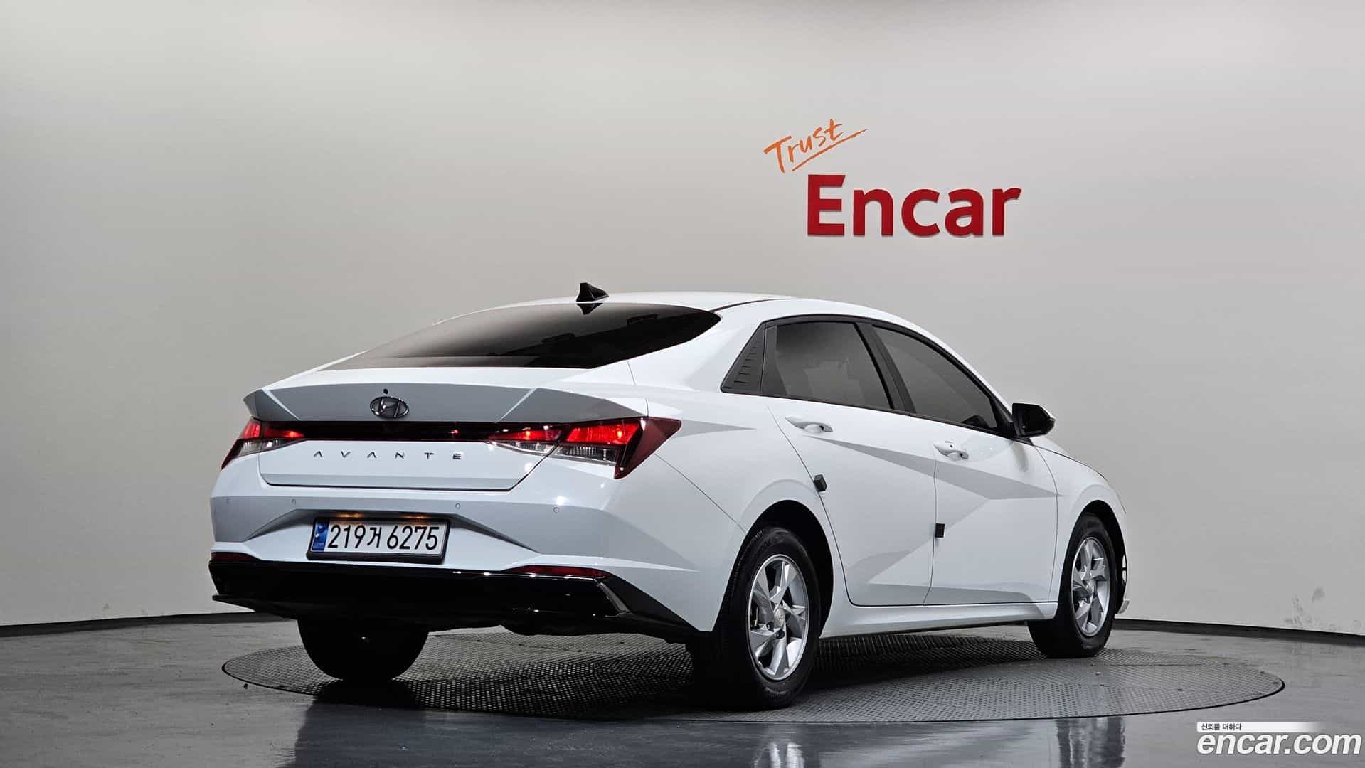 AVANTE Hyundai 2021.0-OUTER-002