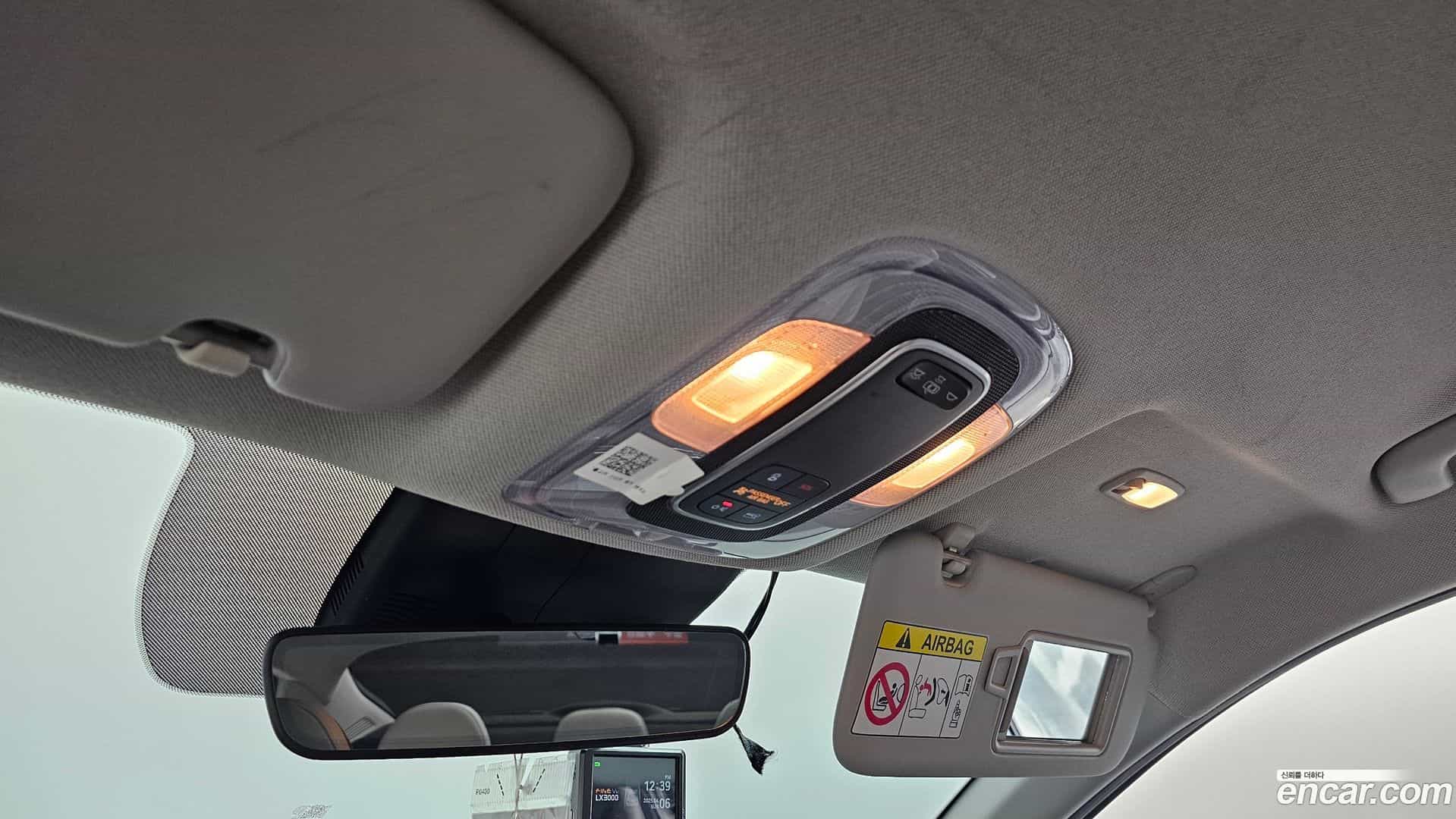 AVANTE Hyundai 2021.0-OPTION-023