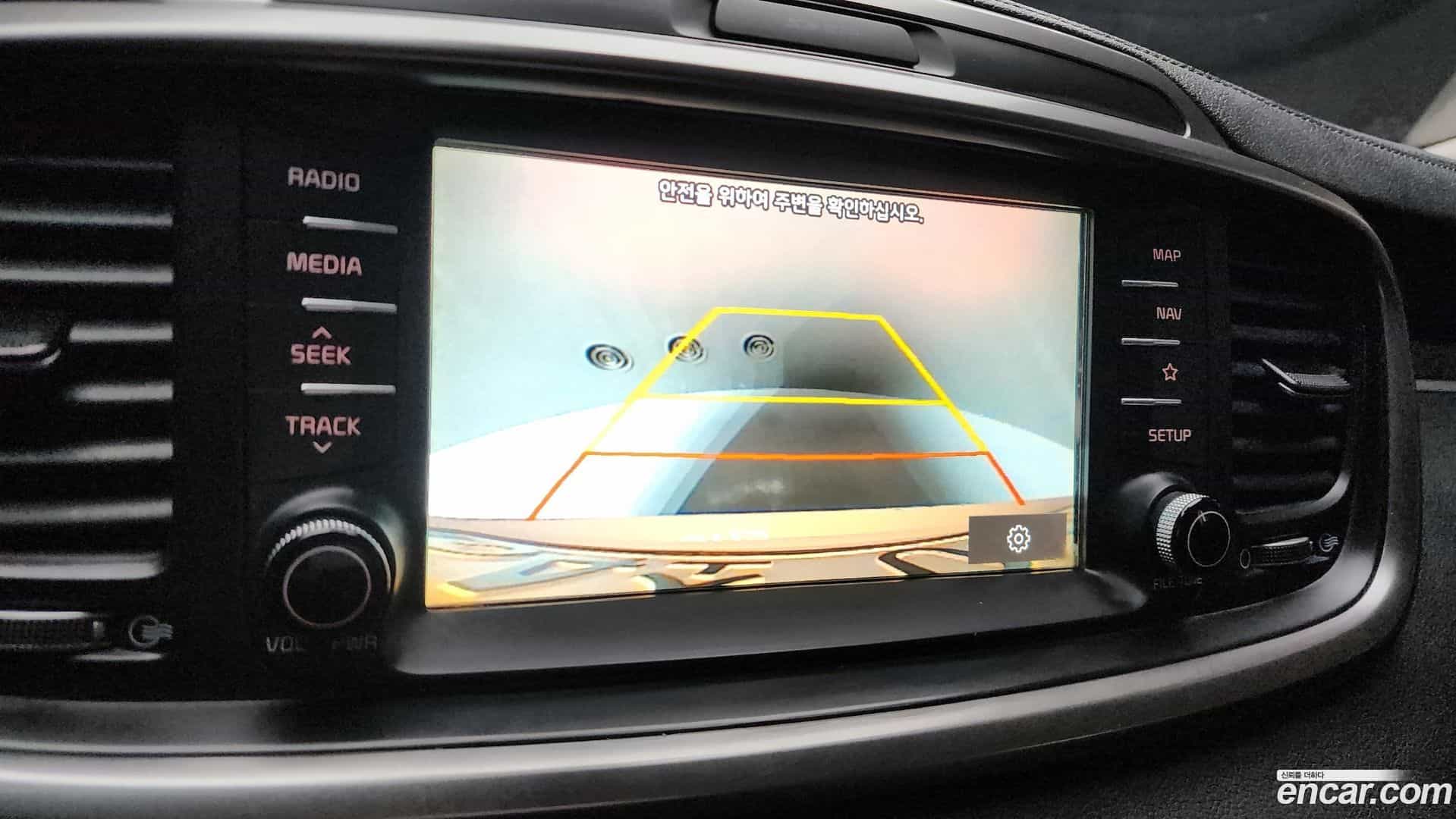 Sorento Kia 2019.3-OPTION-018