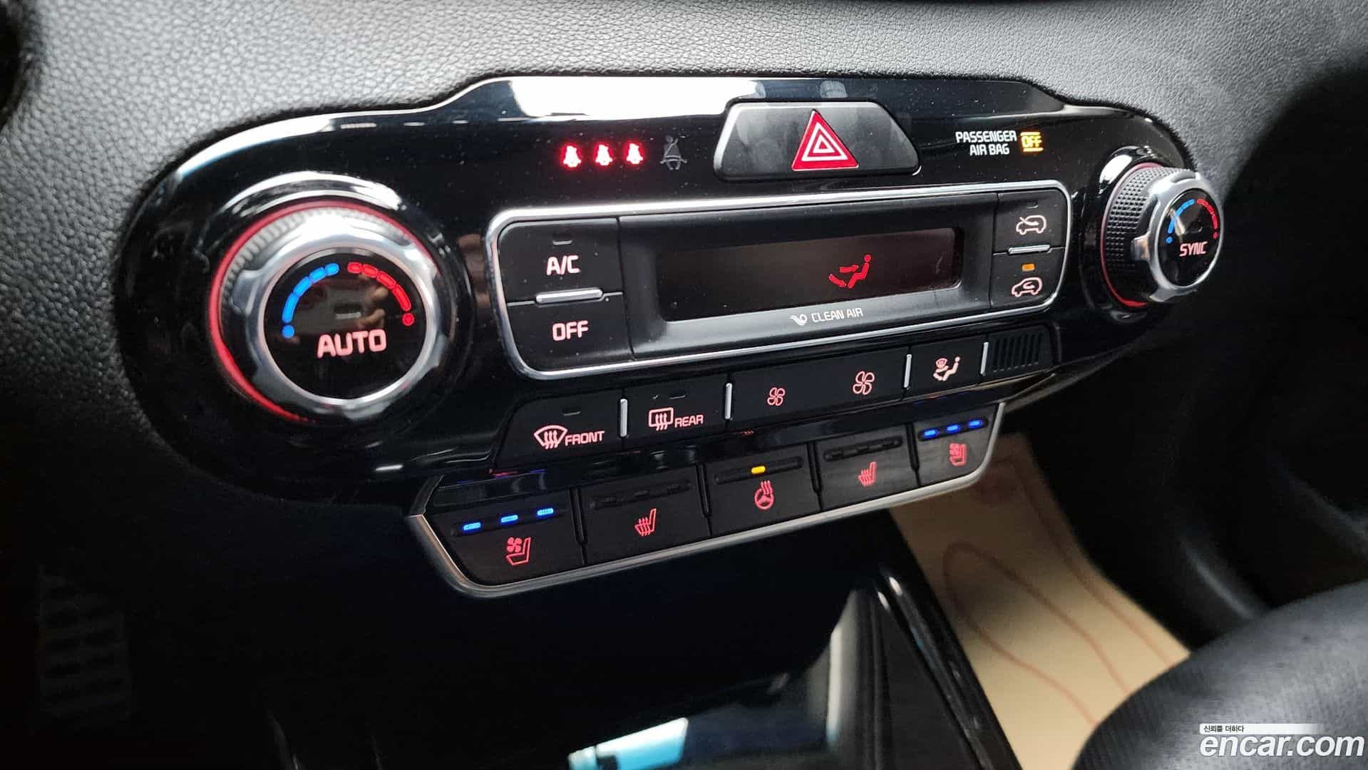 Sorento Kia 2019.3-OPTION-019