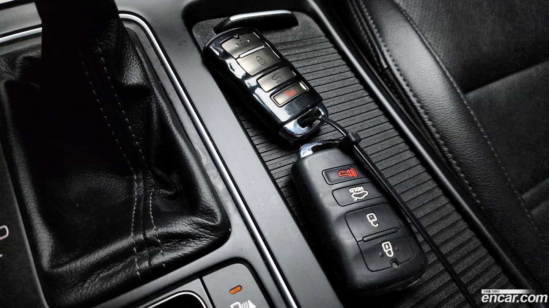 Sorento Kia 2019.3-OPTION-046