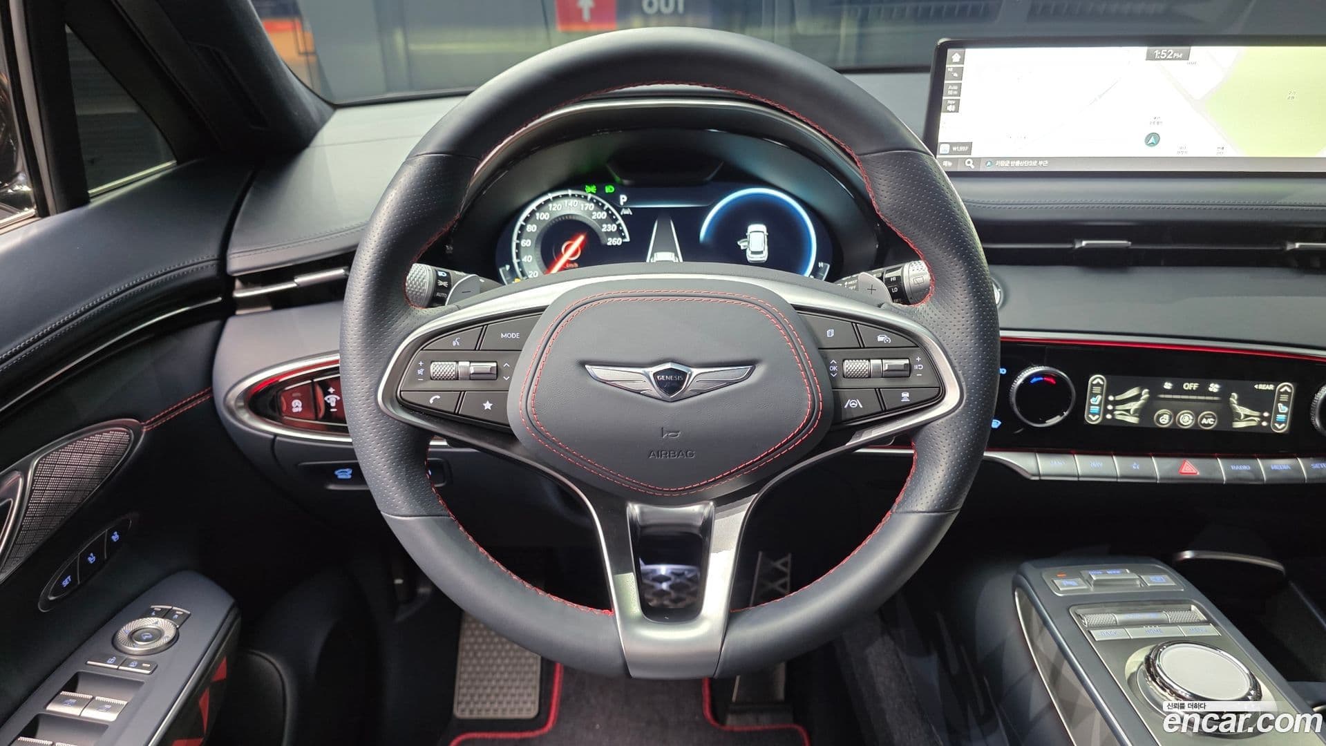 Main__Slider__Photo:GV70 Genesis 2023.8-12