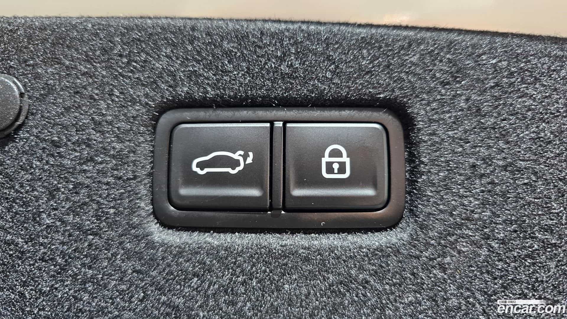 K8 Kia 2025.5-OPTION-024