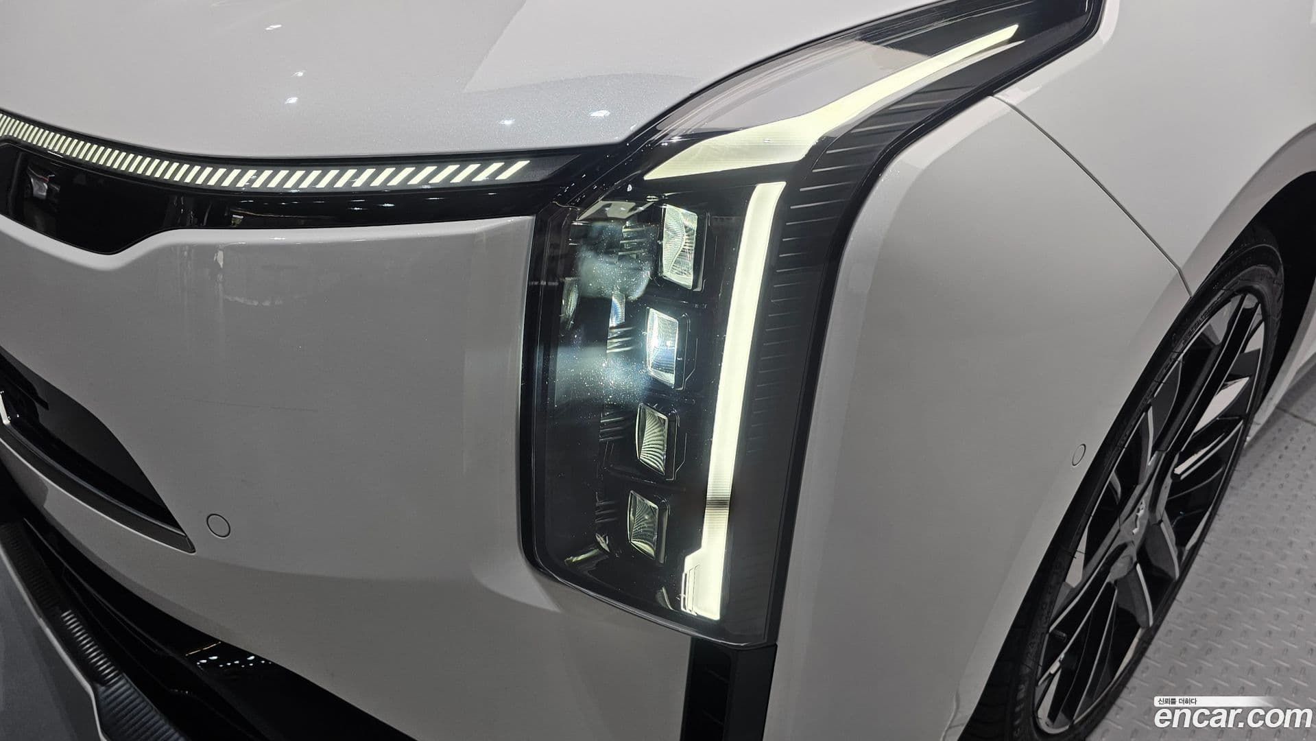 Main__Slider__Photo:K8 Kia 2025.5-21