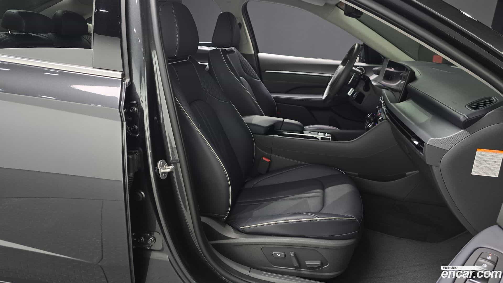 Sonata Hyundai 2025.0-INNER-036