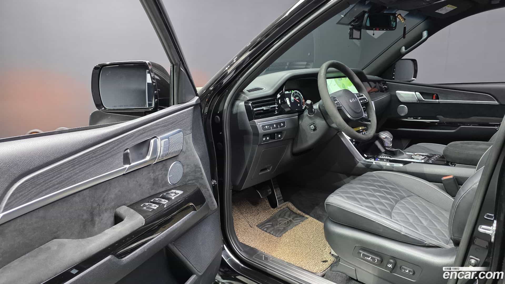 Mohave Kia 2023.2-INNER-010