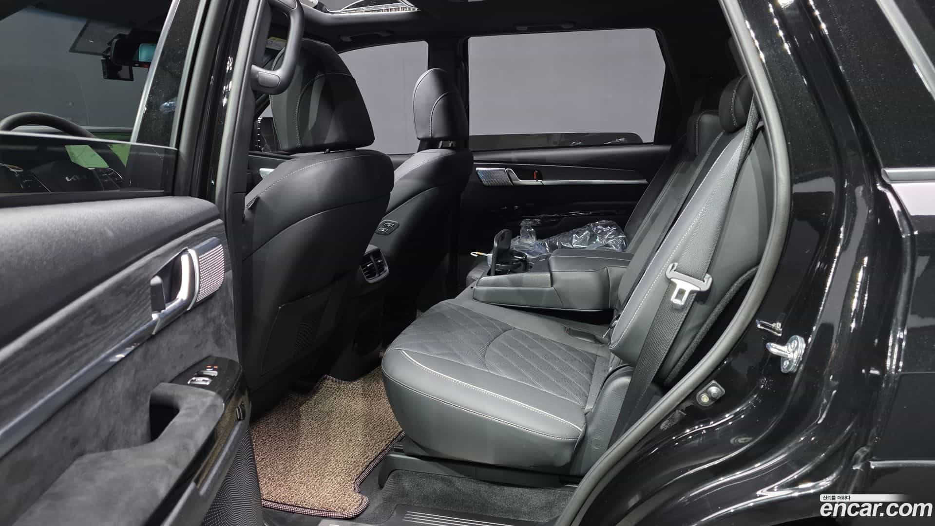 Mohave Kia 2023.2-INNER-036