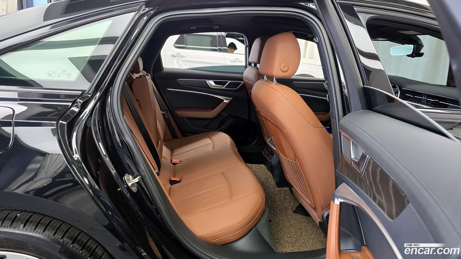 Main__Slider__Photo:A6 Audi 2022.5-25